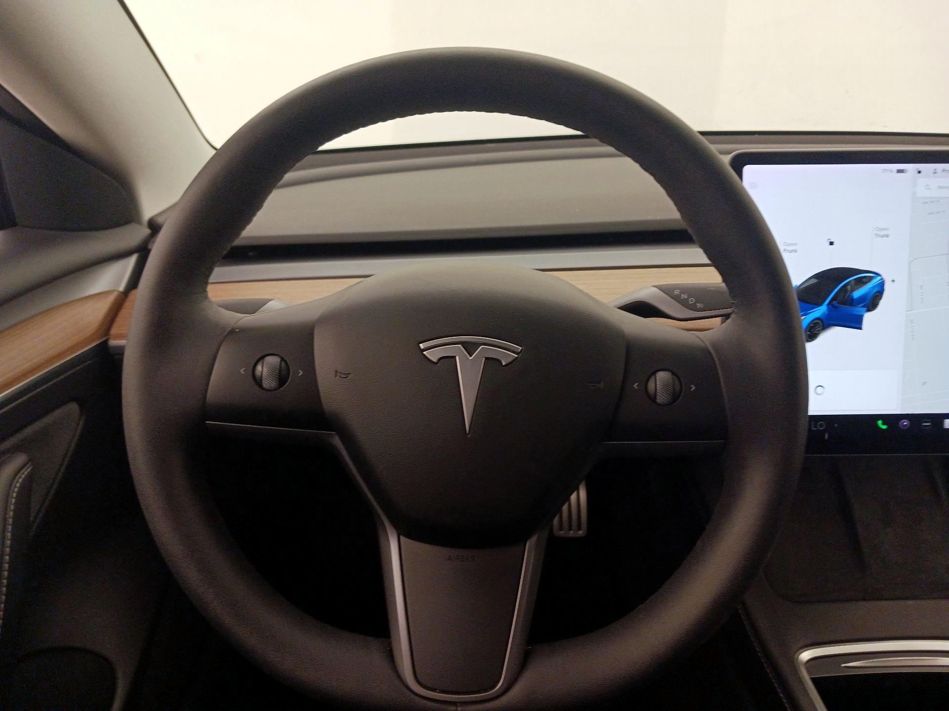 Thumbnail: 2022 Tesla Model 3 - 10
