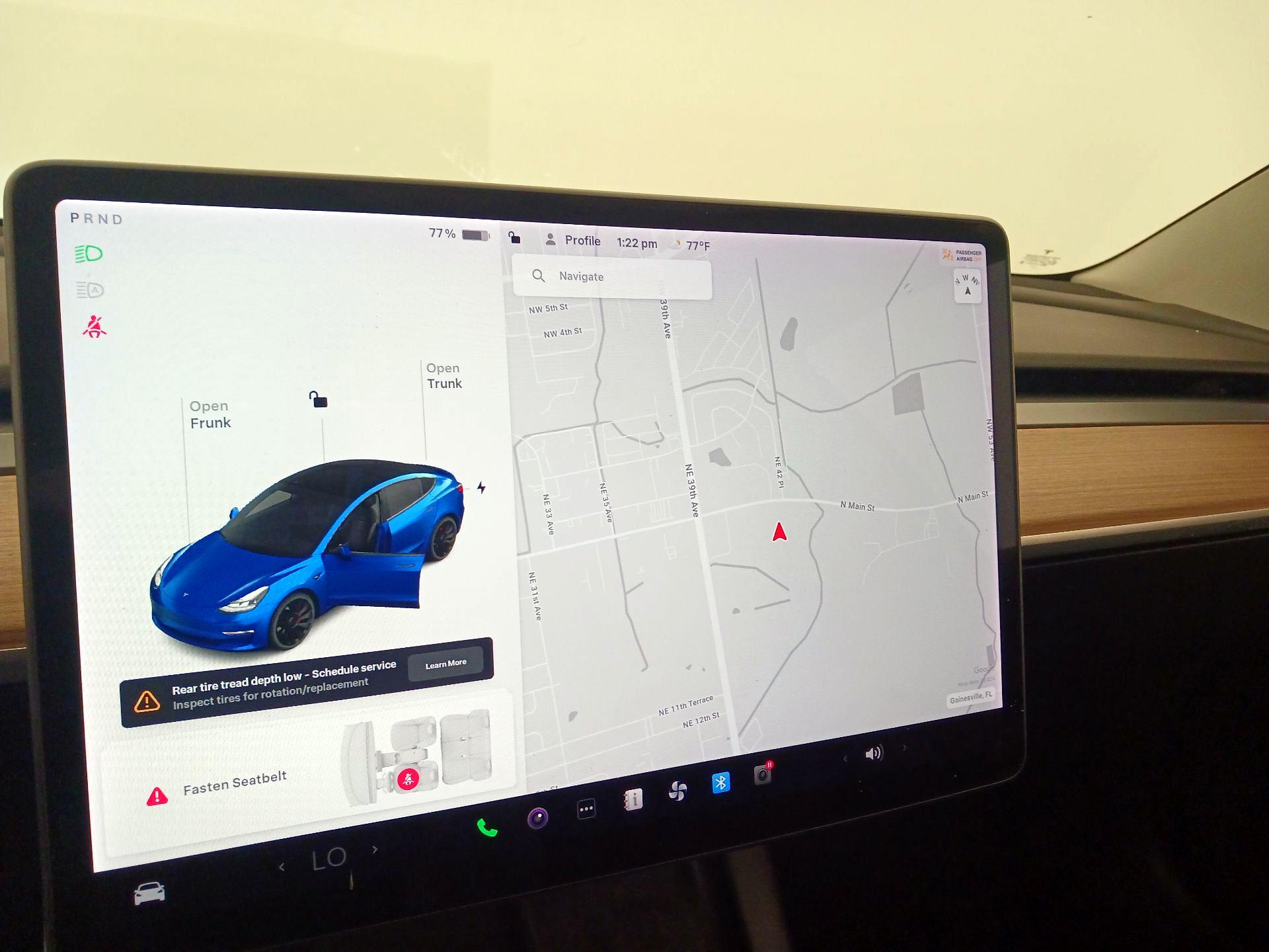 Thumbnail: 2022 Tesla Model 3 - 13