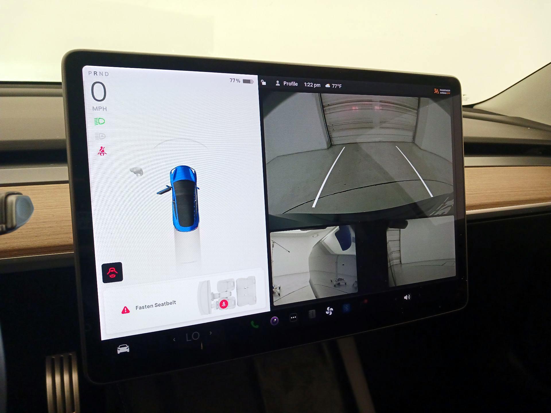 Thumbnail: 2022 Tesla Model 3 - 14