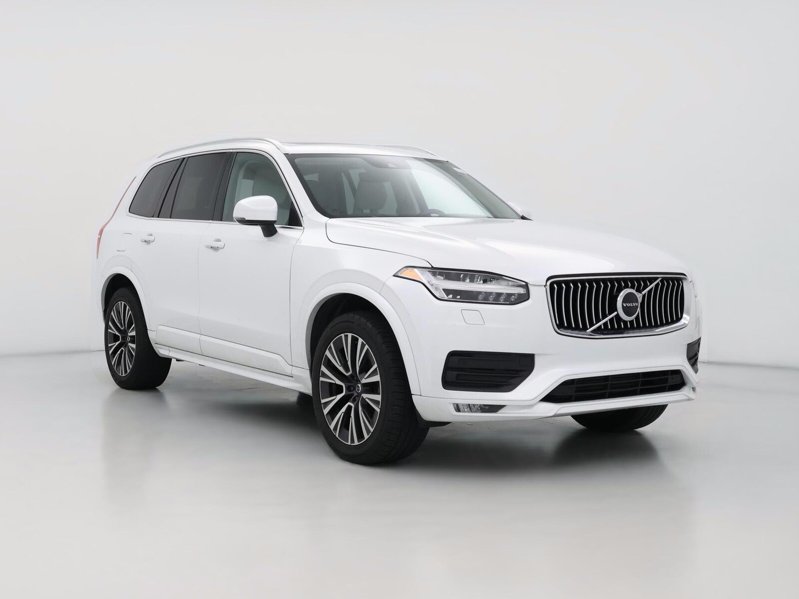 2021 Volvo XC90 Momentum