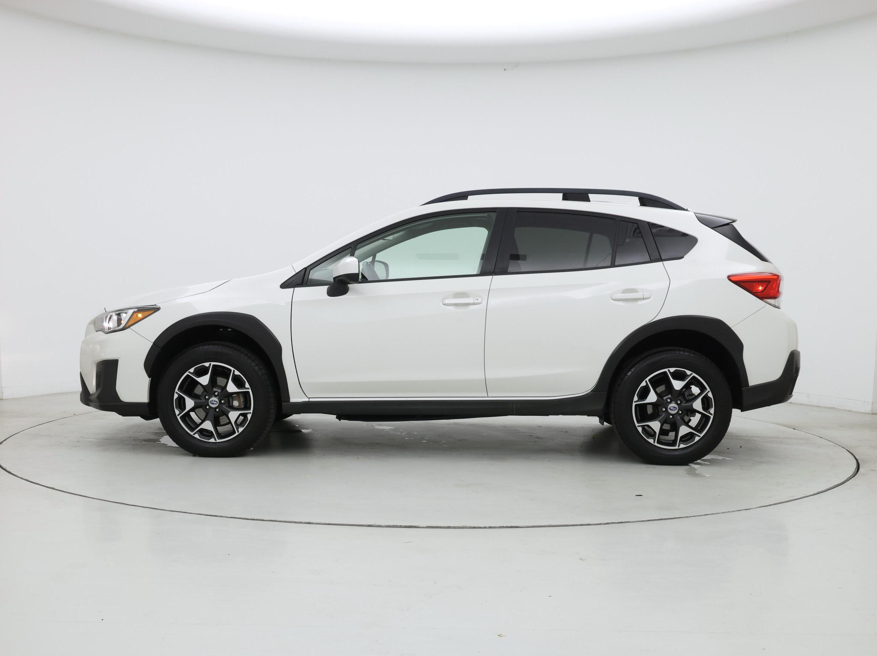 Thumbnail: 2018 Subaru Crosstrek - 3