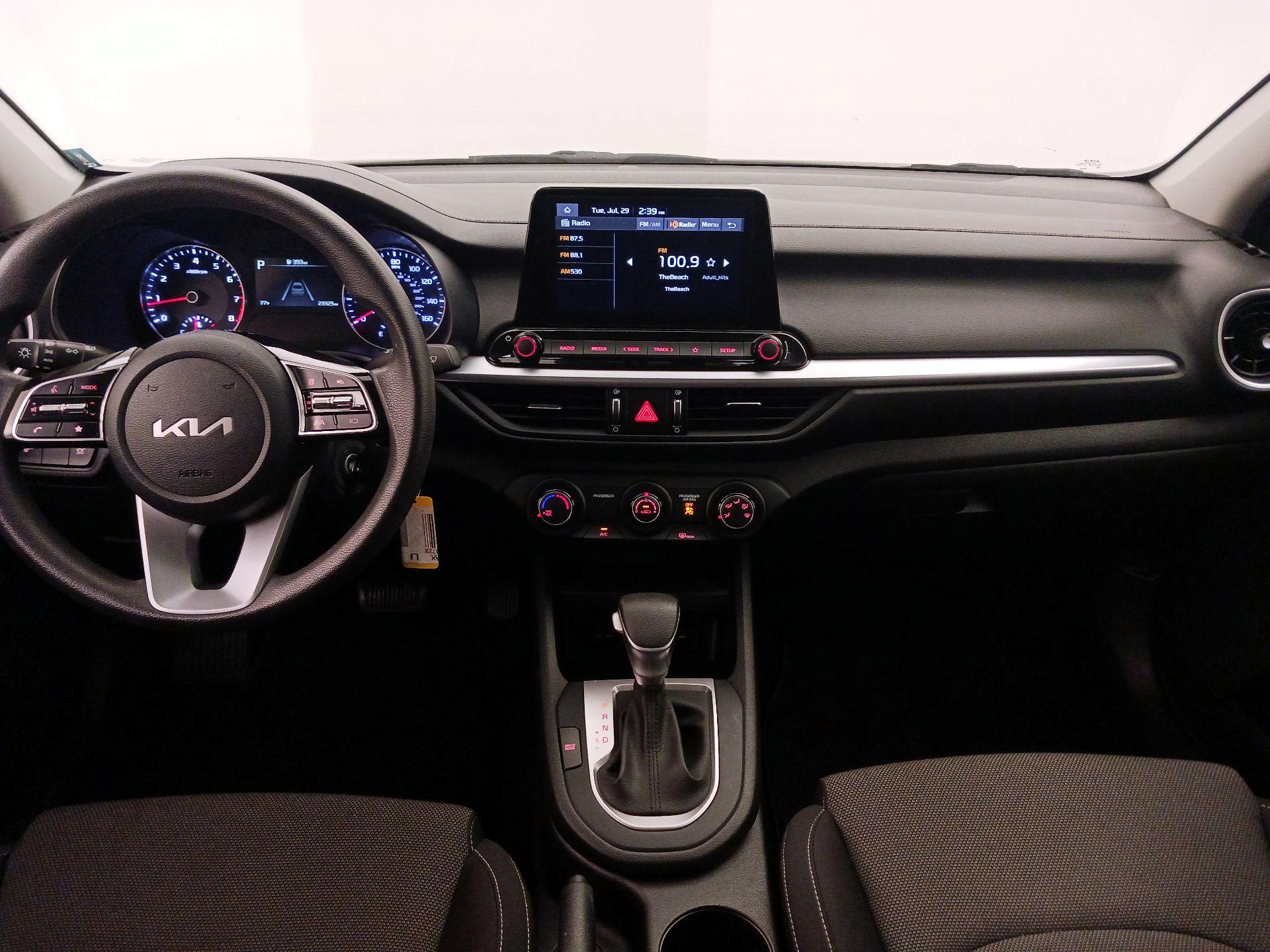 Thumbnail: 2022 Kia Forte - 9
