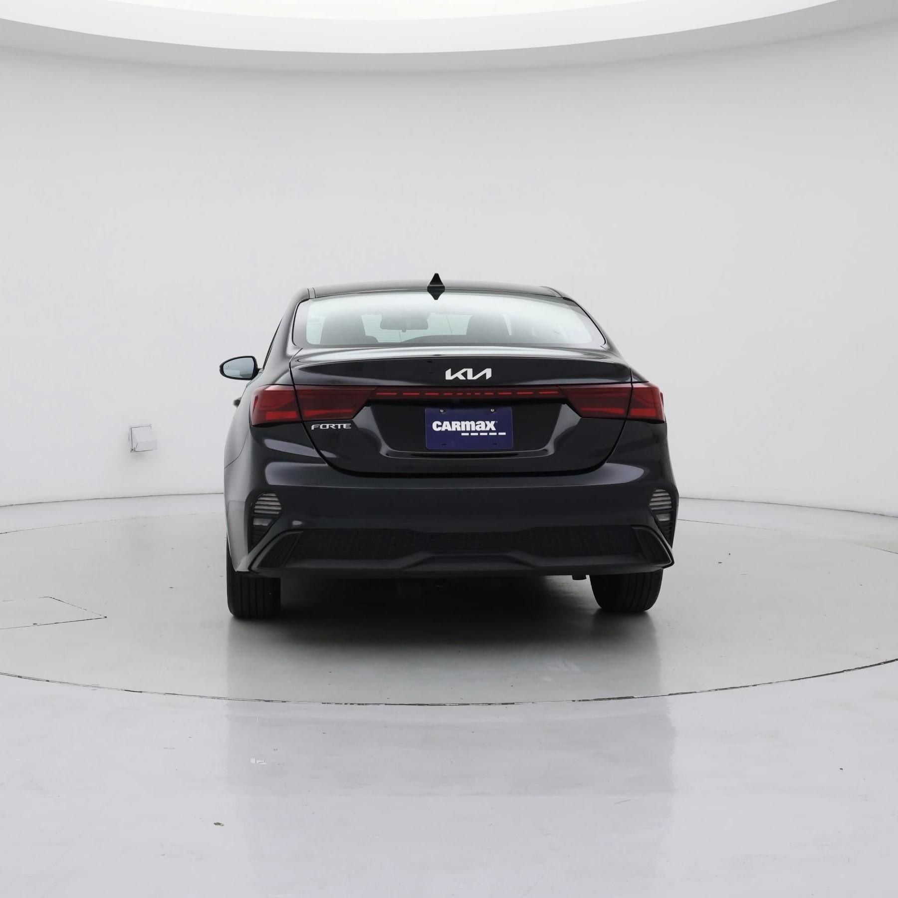 Thumbnail: 2022 Kia Forte - 6