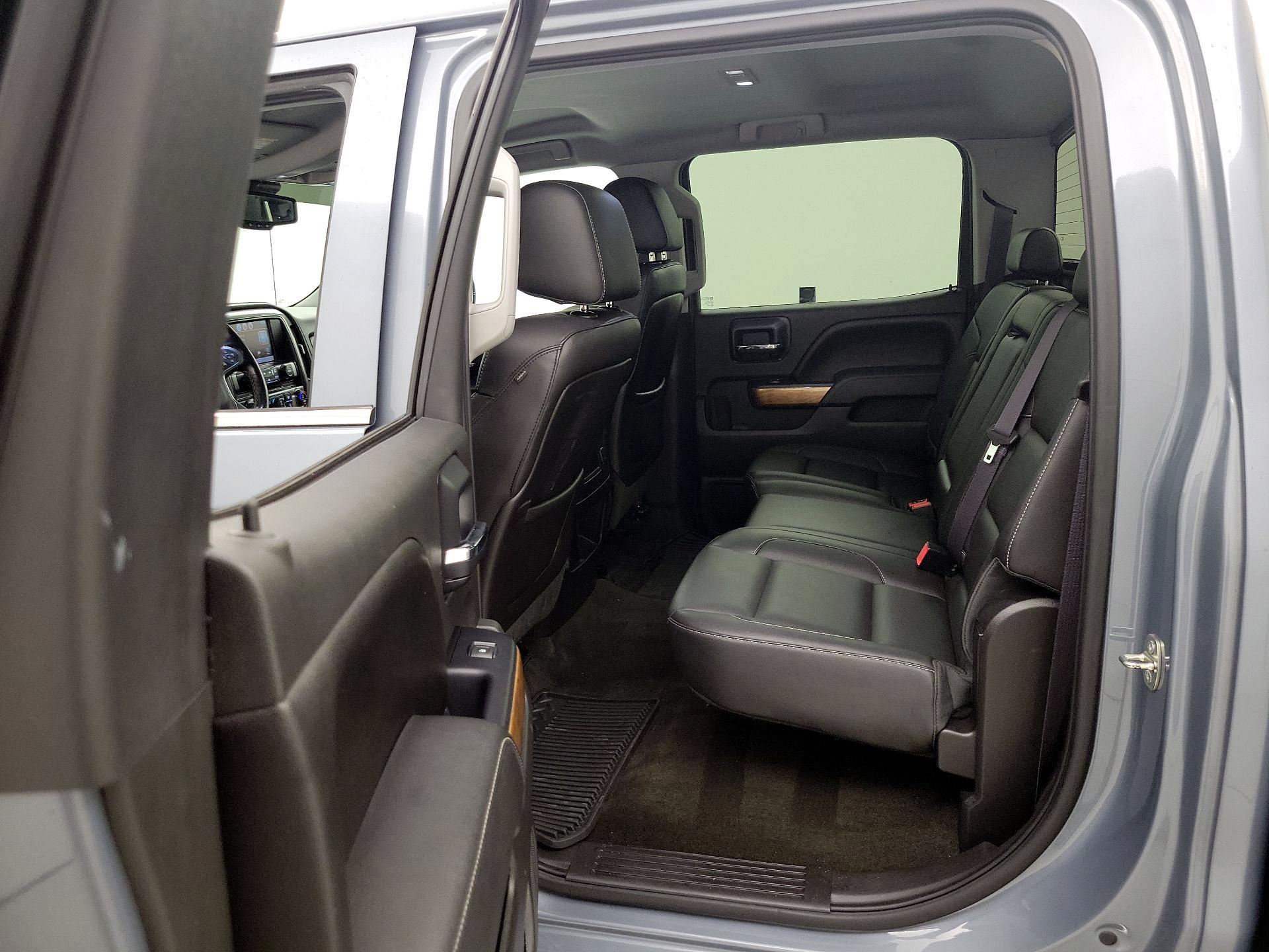 Thumbnail: 2015 Chevrolet Silverado 1500 - 19