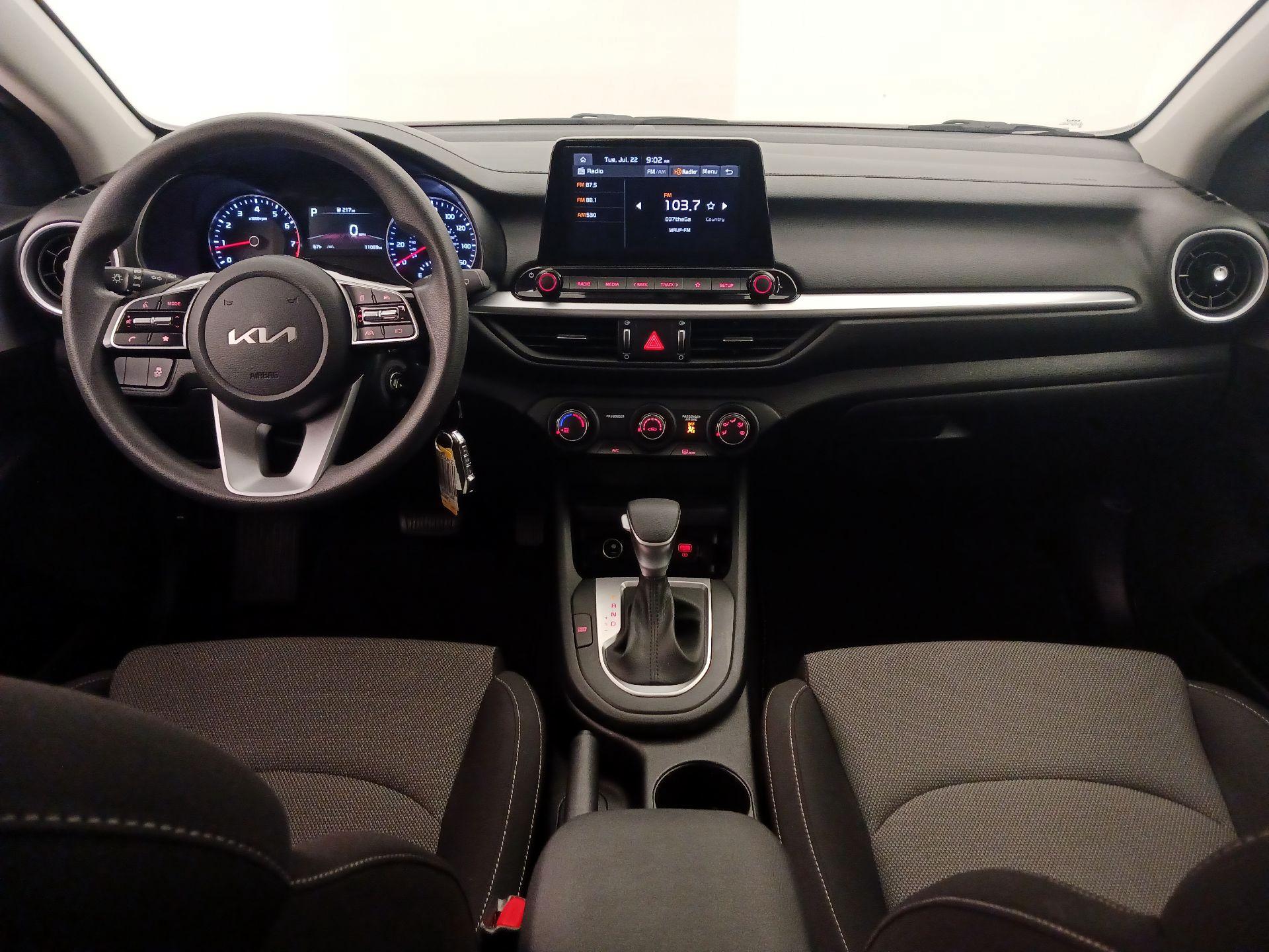 Thumbnail: 2024 Kia Forte - 9