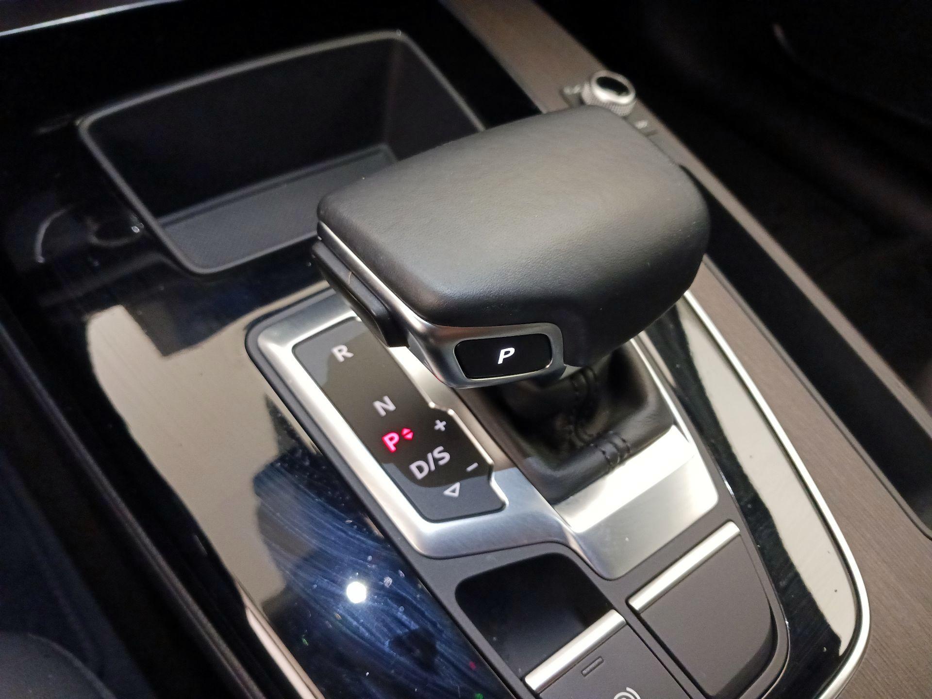 Thumbnail: 2021 Audi Q5 - 17