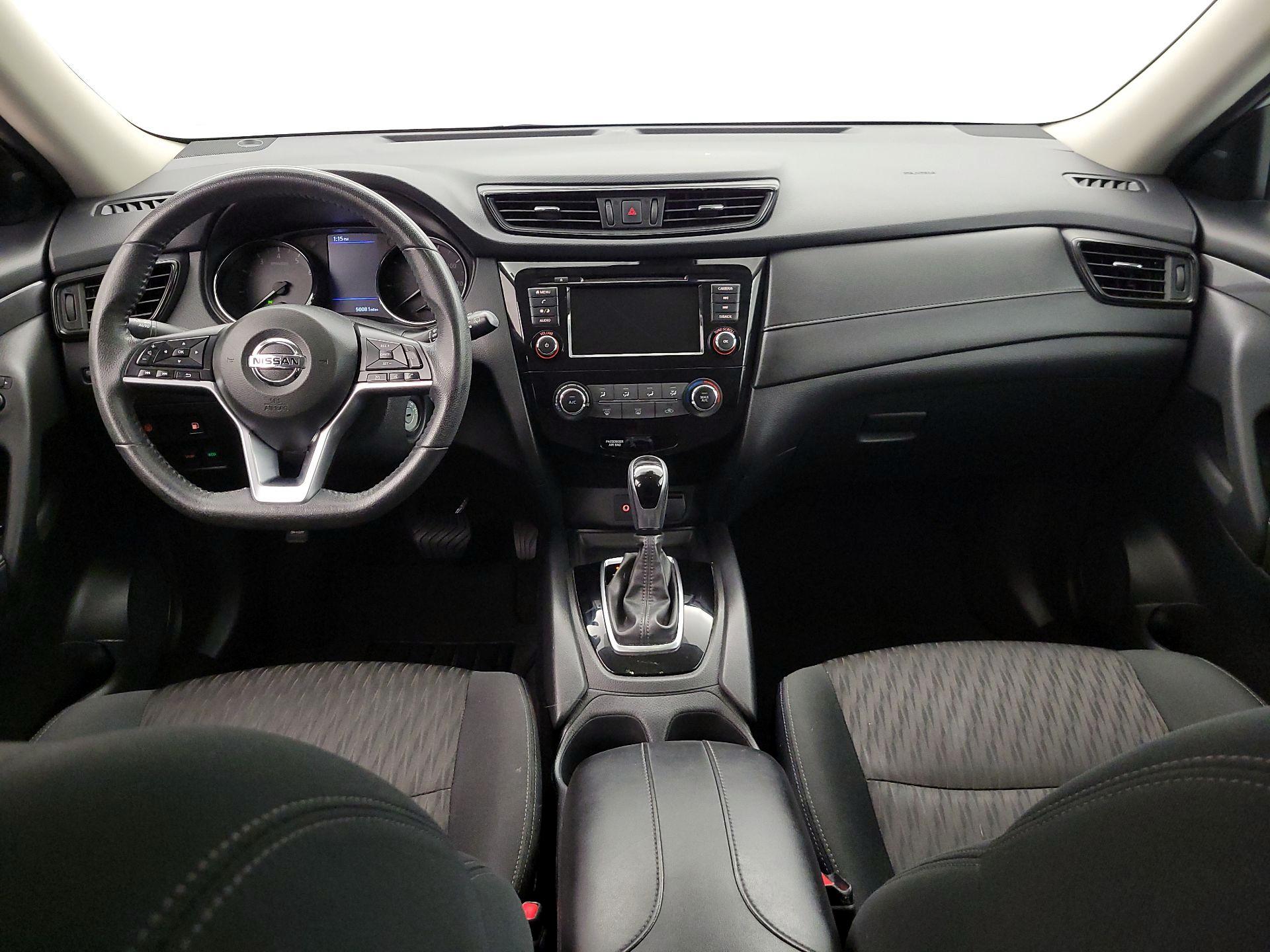 Thumbnail: 2020 Nissan Rogue - 9