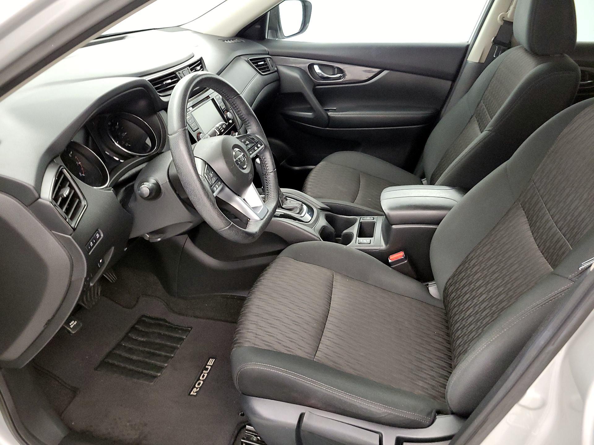 Thumbnail: 2020 Nissan Rogue - 11