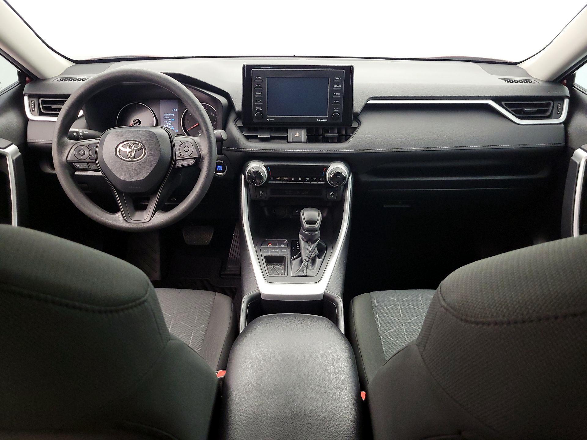 Thumbnail: 2022 Toyota RAV4 - 9