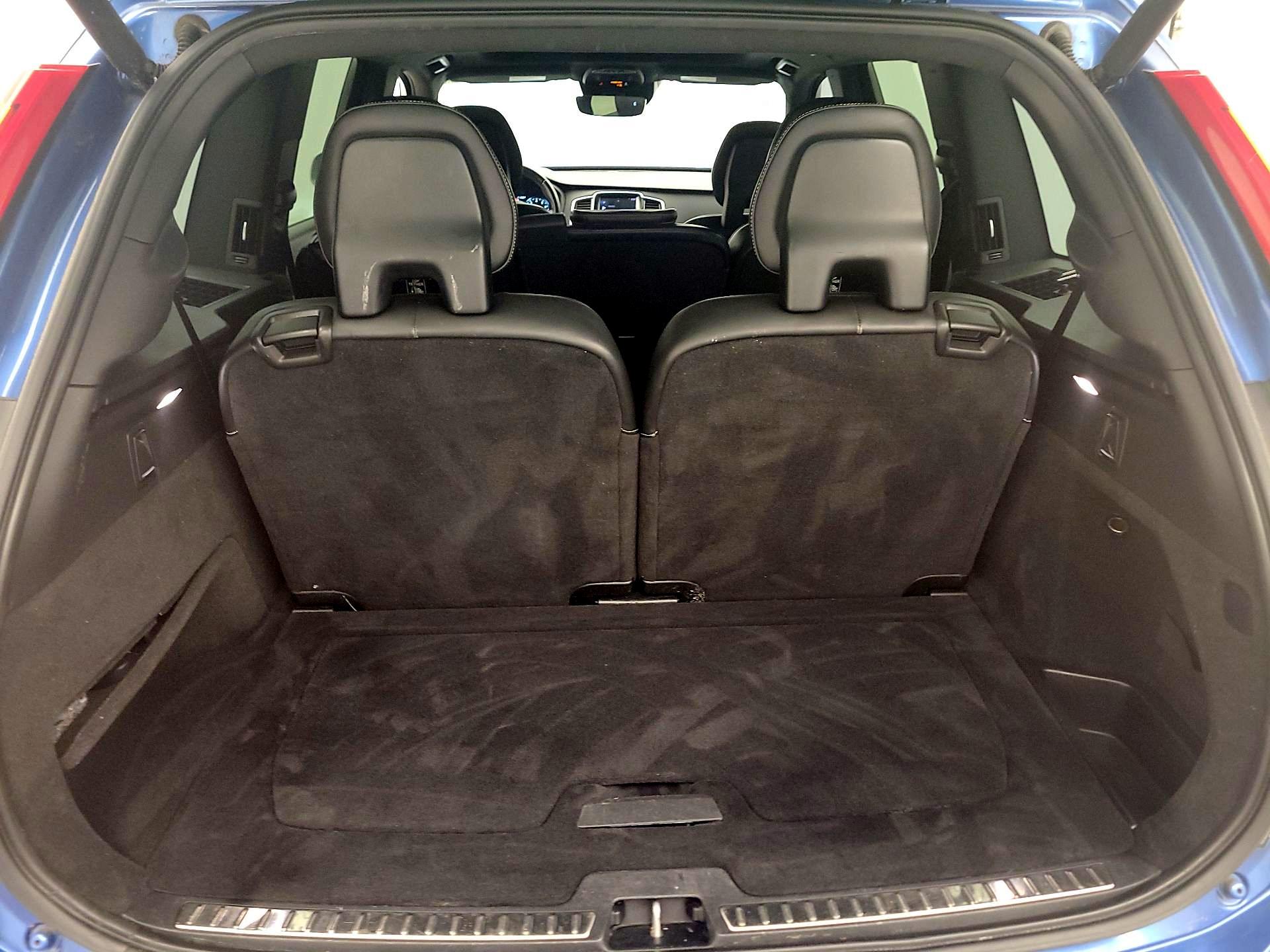 Thumbnail: 2018 Volvo XC90 - 16