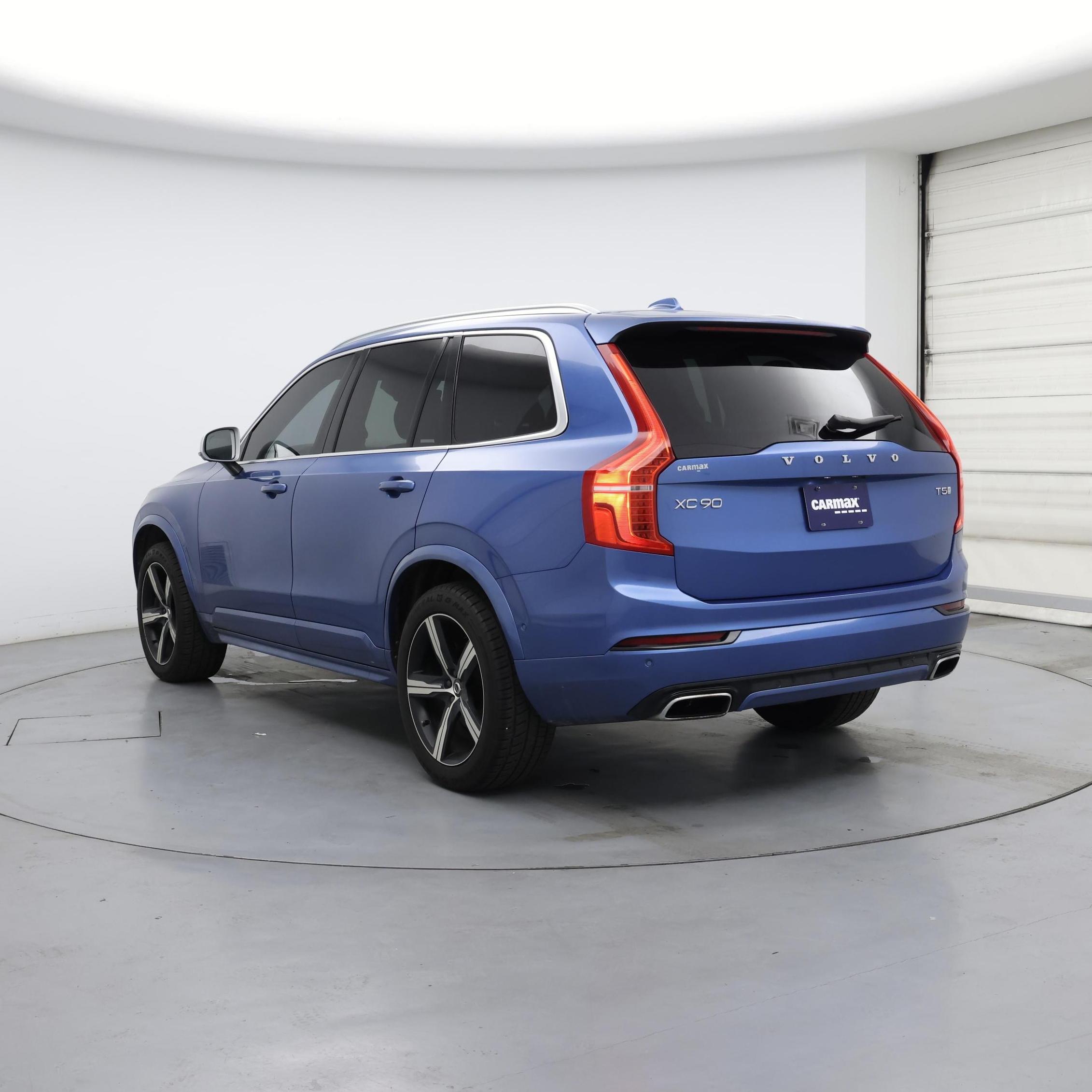 Thumbnail: 2018 Volvo XC90 - 2
