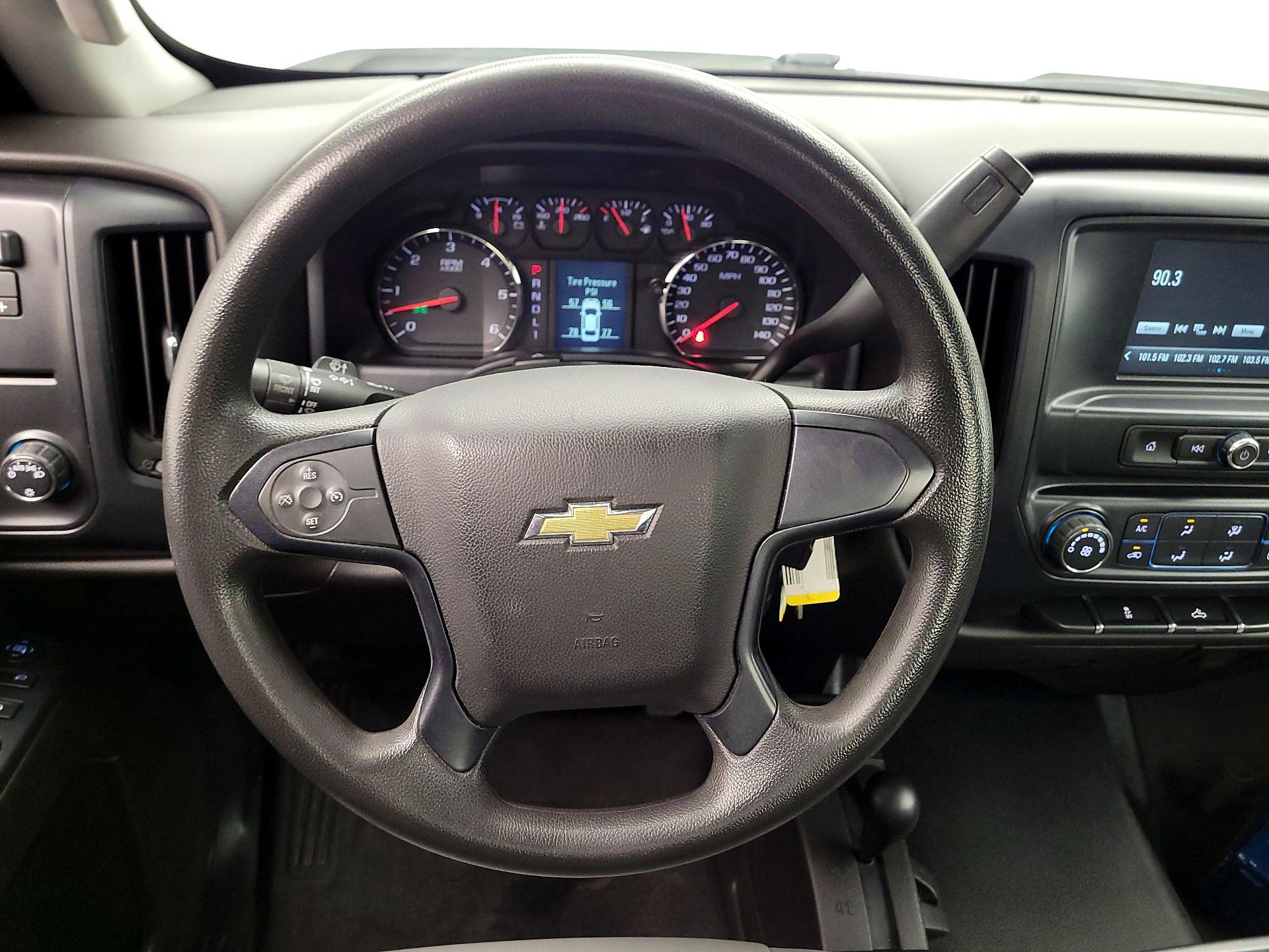 Thumbnail: 2018 Chevrolet Silverado 2500 - 10