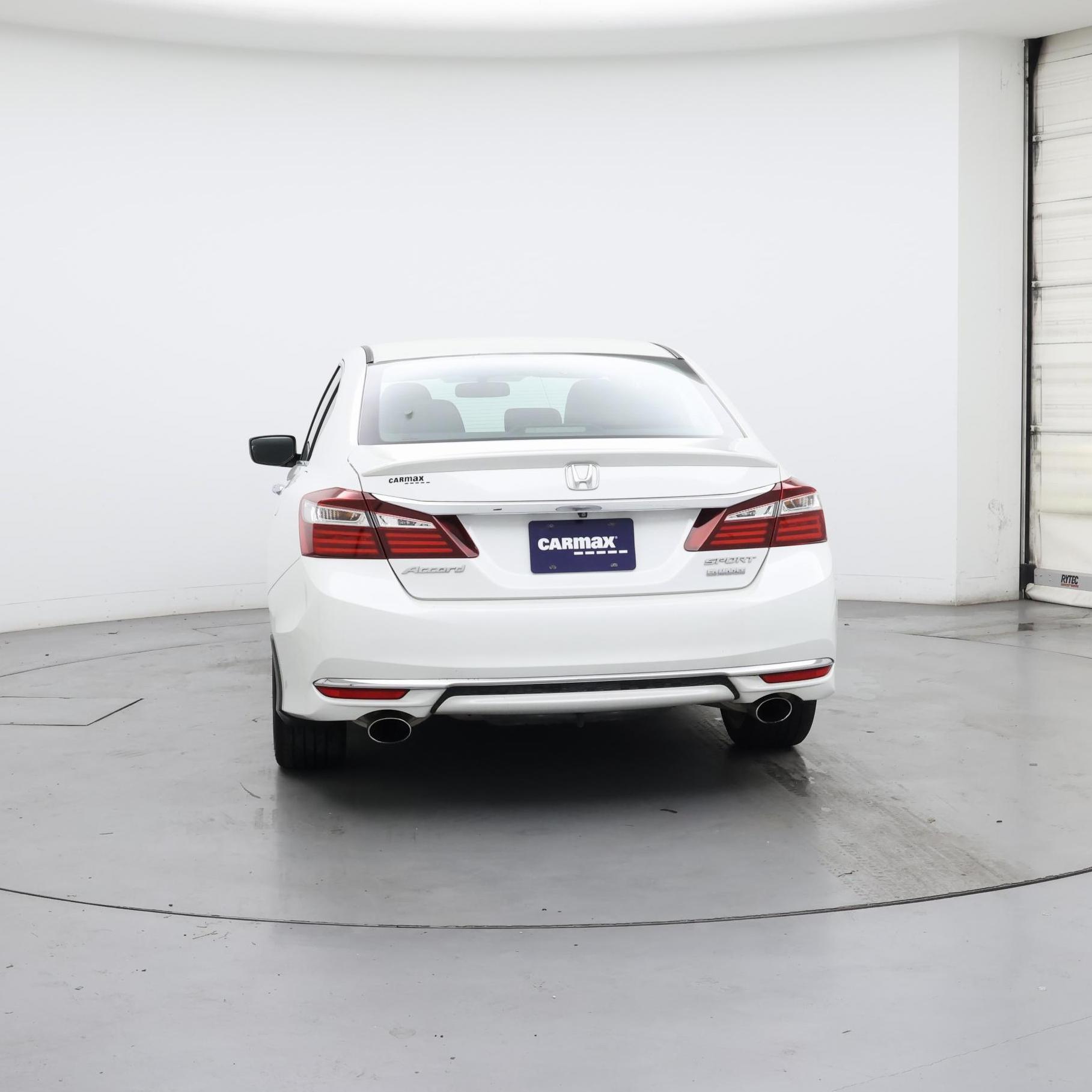 Thumbnail: 2017 Honda Accord - 6