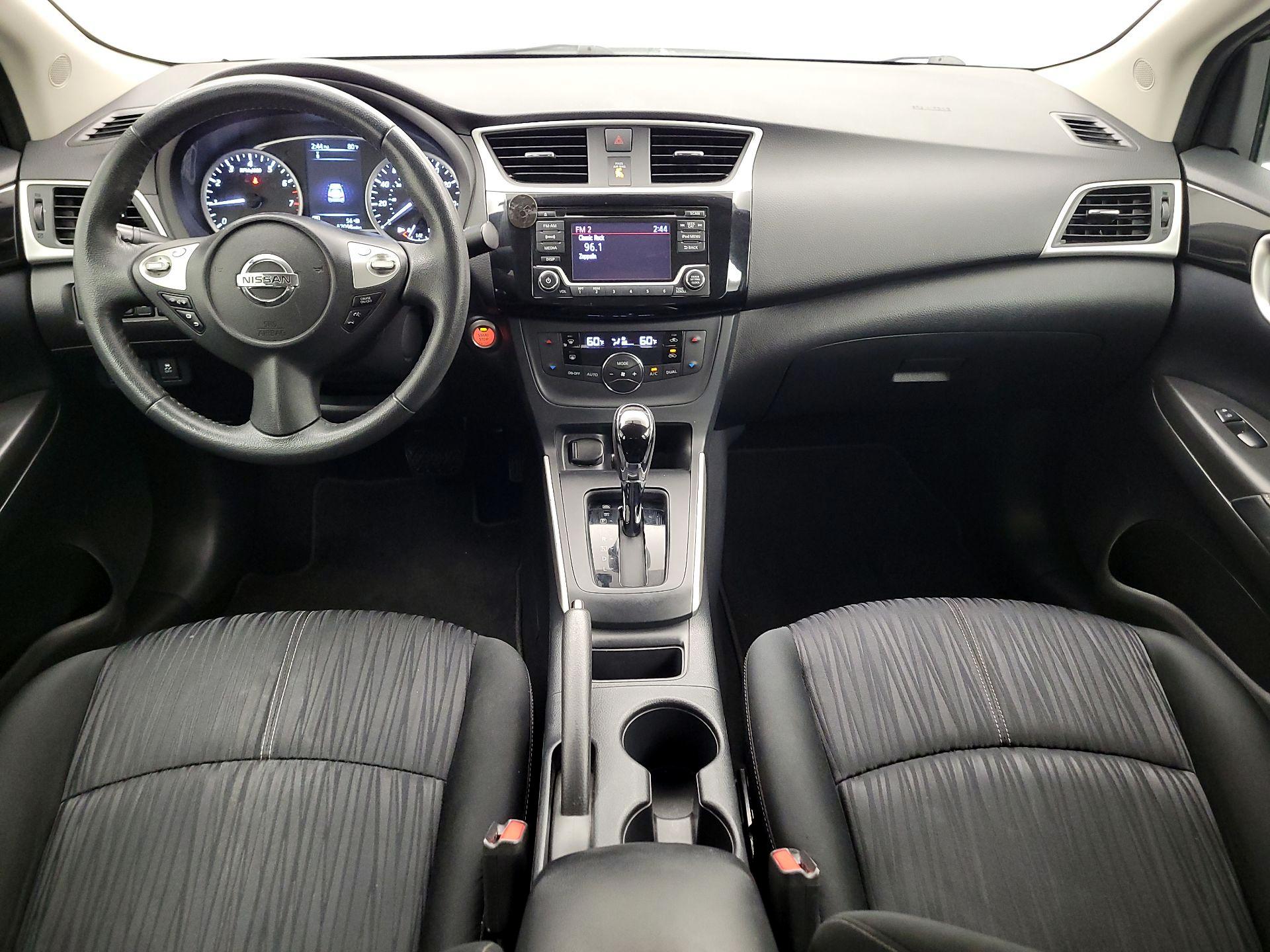 Thumbnail: 2018 Nissan Sentra - 9