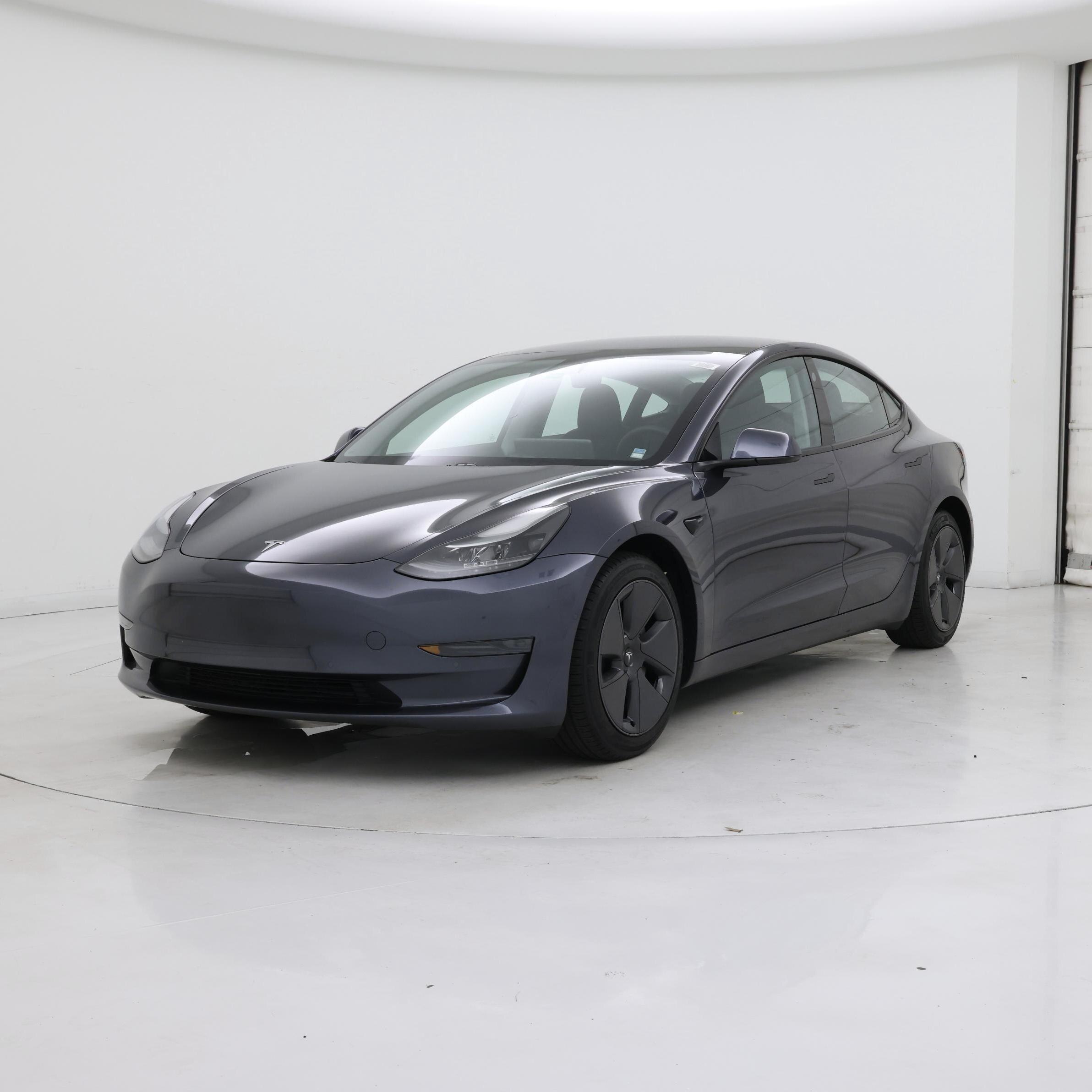 Thumbnail: 2021 Tesla Model 3 - 4