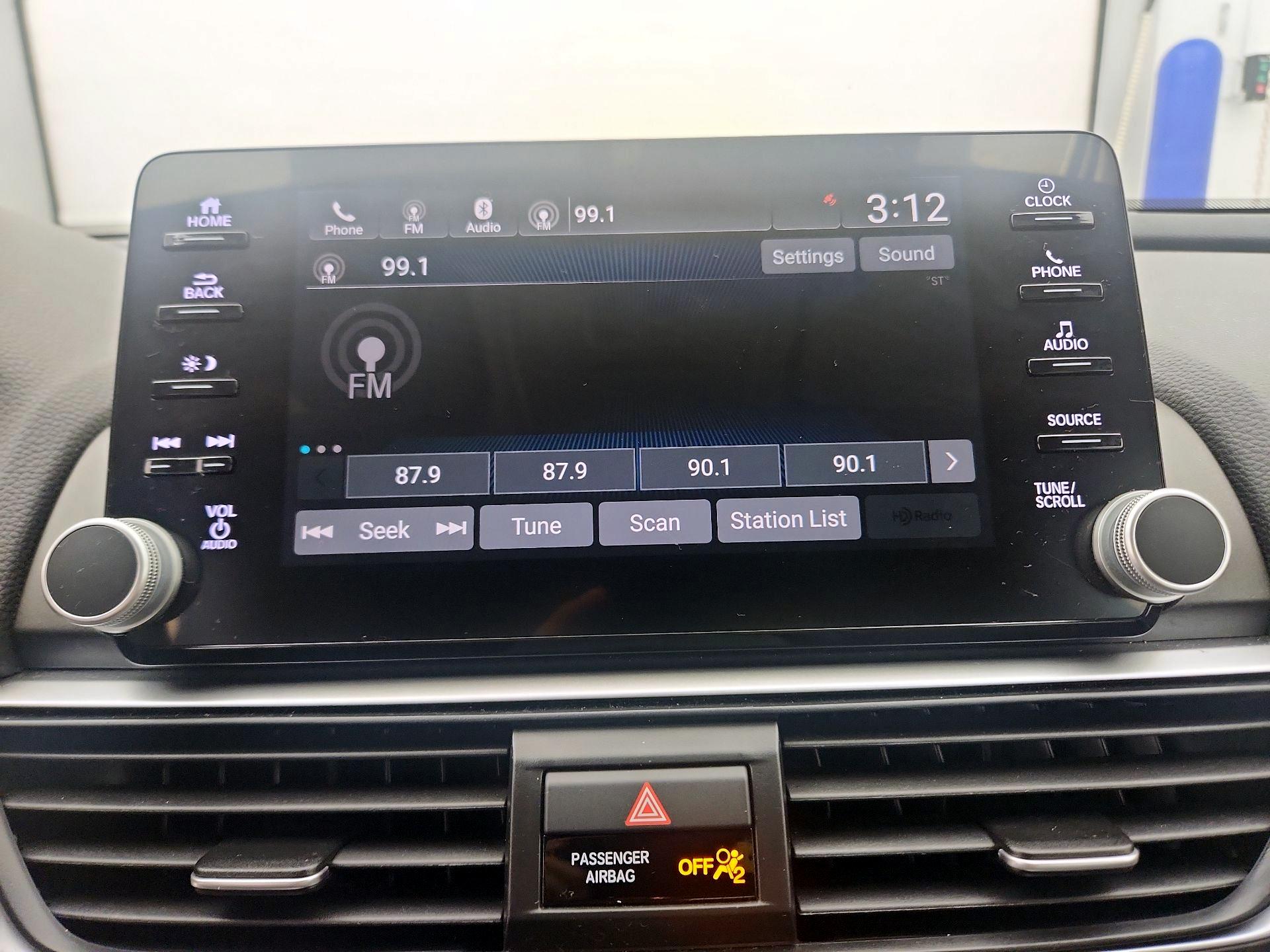 Thumbnail: 2019 Honda Accord - 15