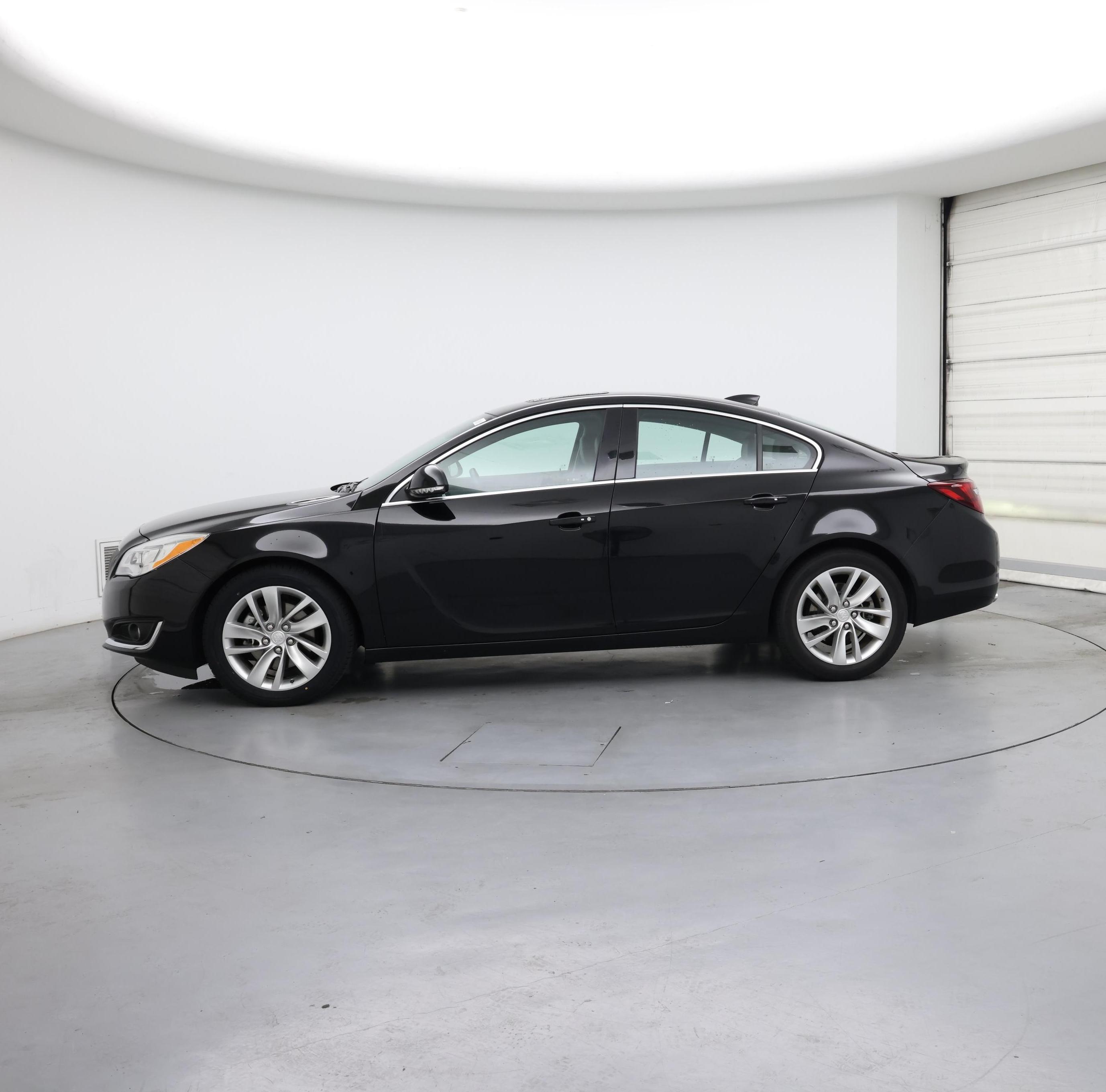 Thumbnail: 2016 Buick Regal - 3