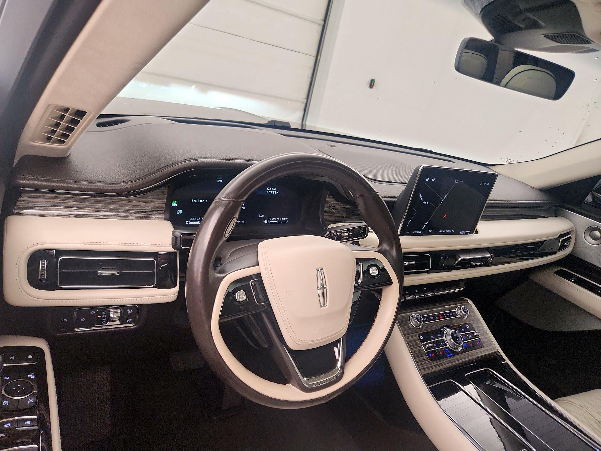 Thumbnail: 2020 Lincoln Aviator - 9