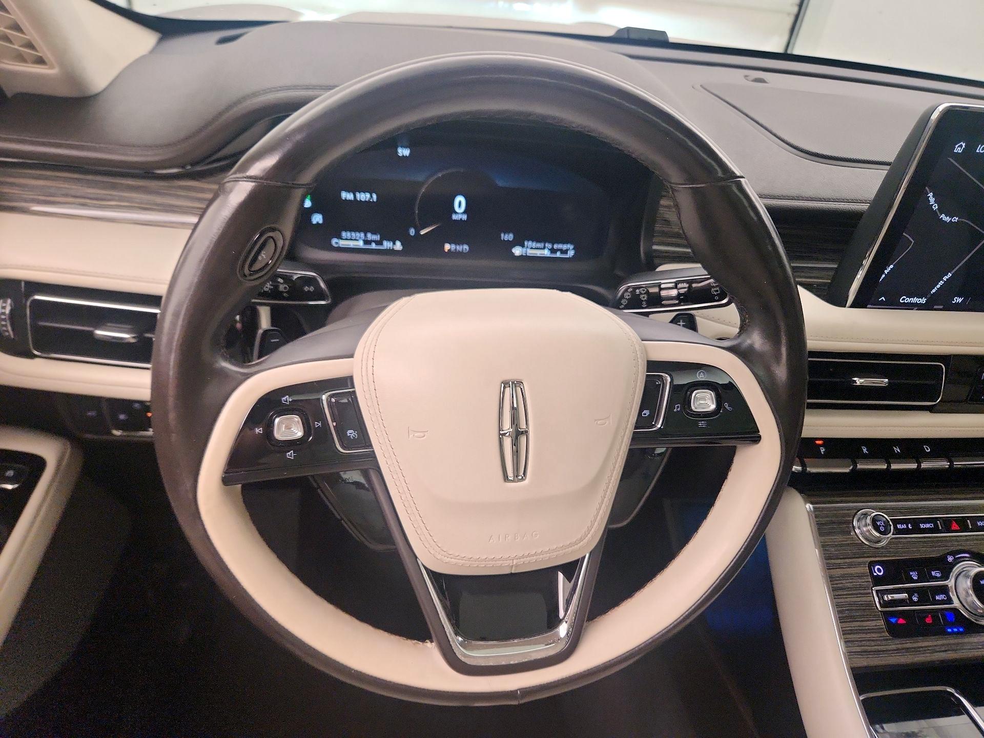 Thumbnail: 2020 Lincoln Aviator - 10