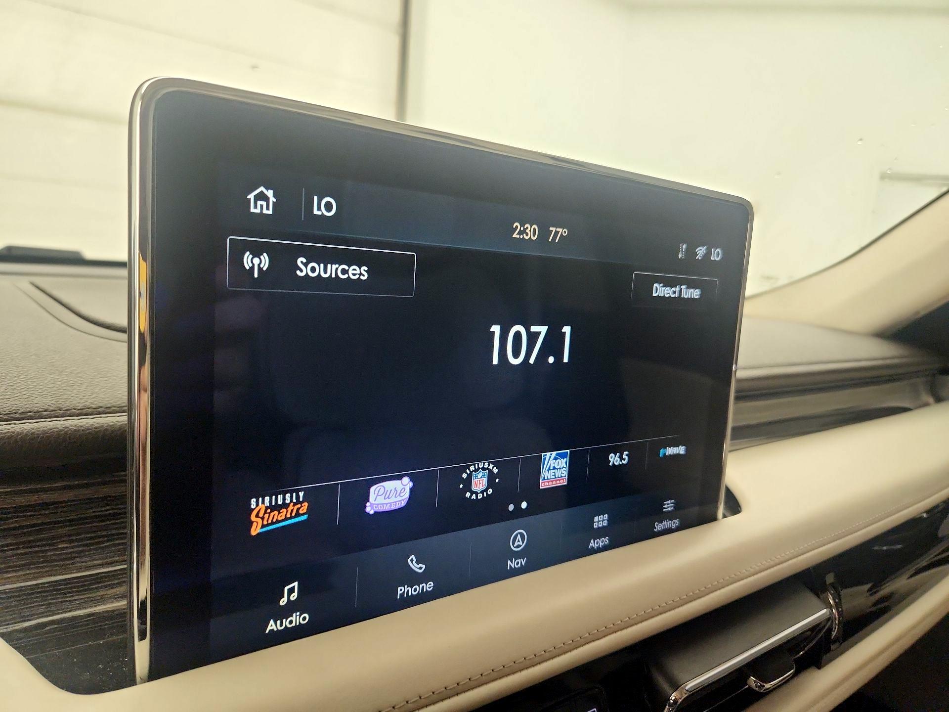 Thumbnail: 2020 Lincoln Aviator - 16