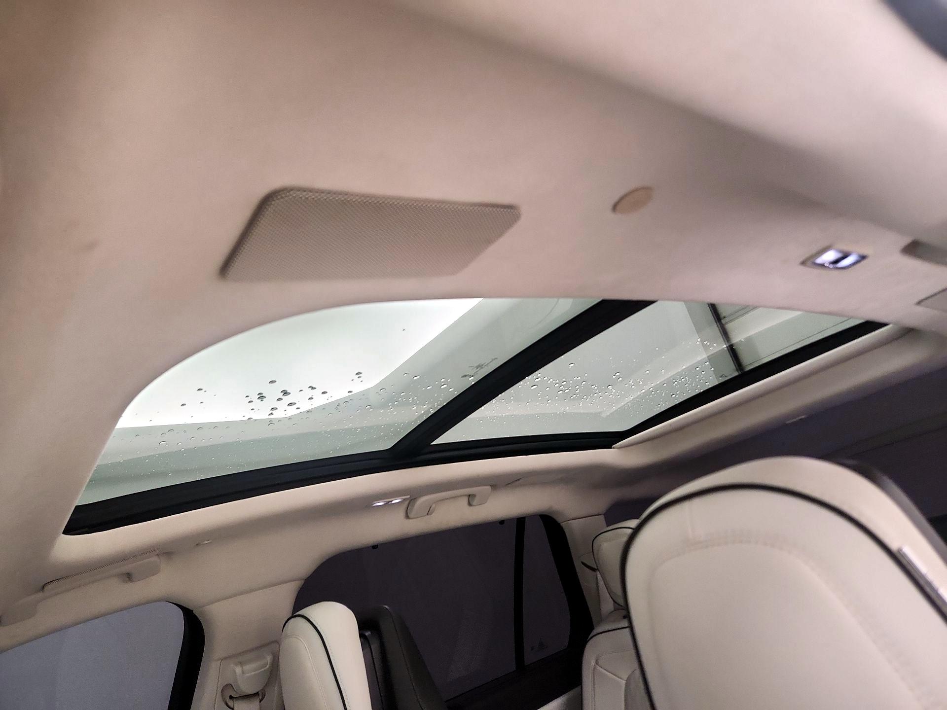 Thumbnail: 2020 Lincoln Aviator - 20