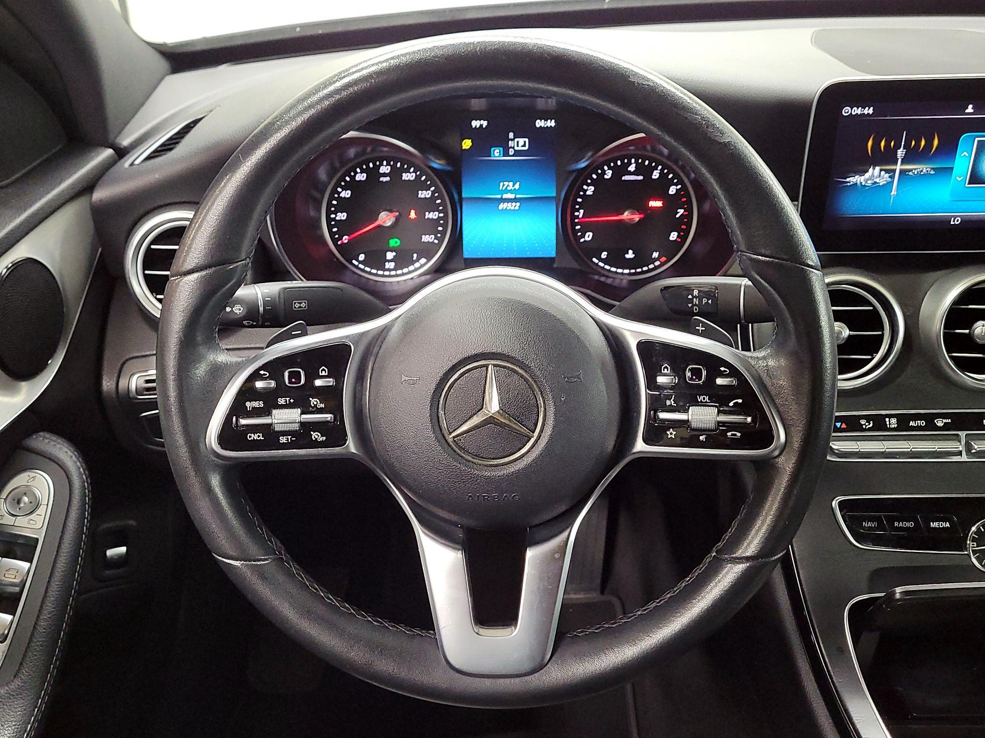 Thumbnail: 2020 Mercedes-Benz C-Class - 10