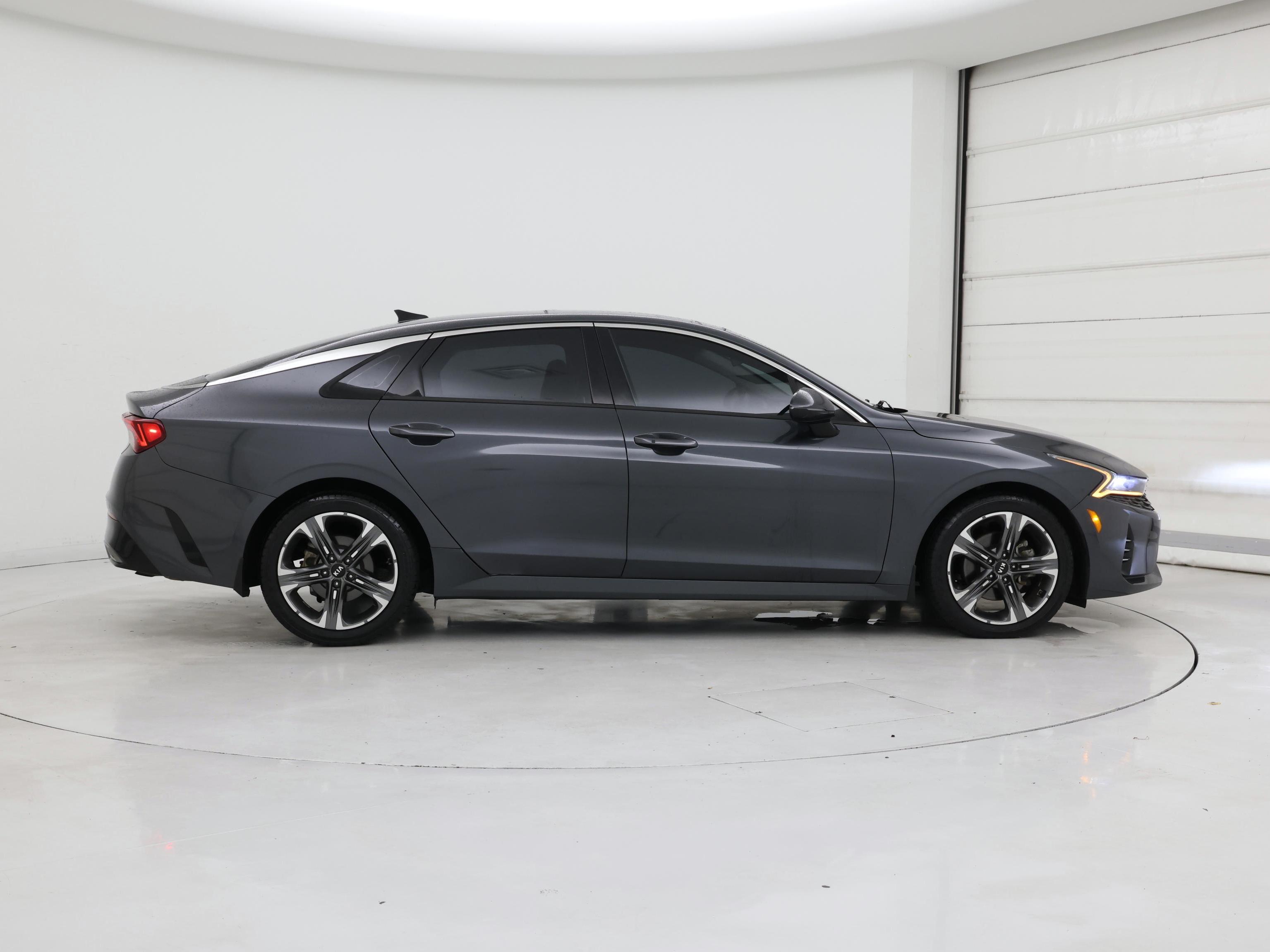 Thumbnail: 2021 Kia K5 - 7