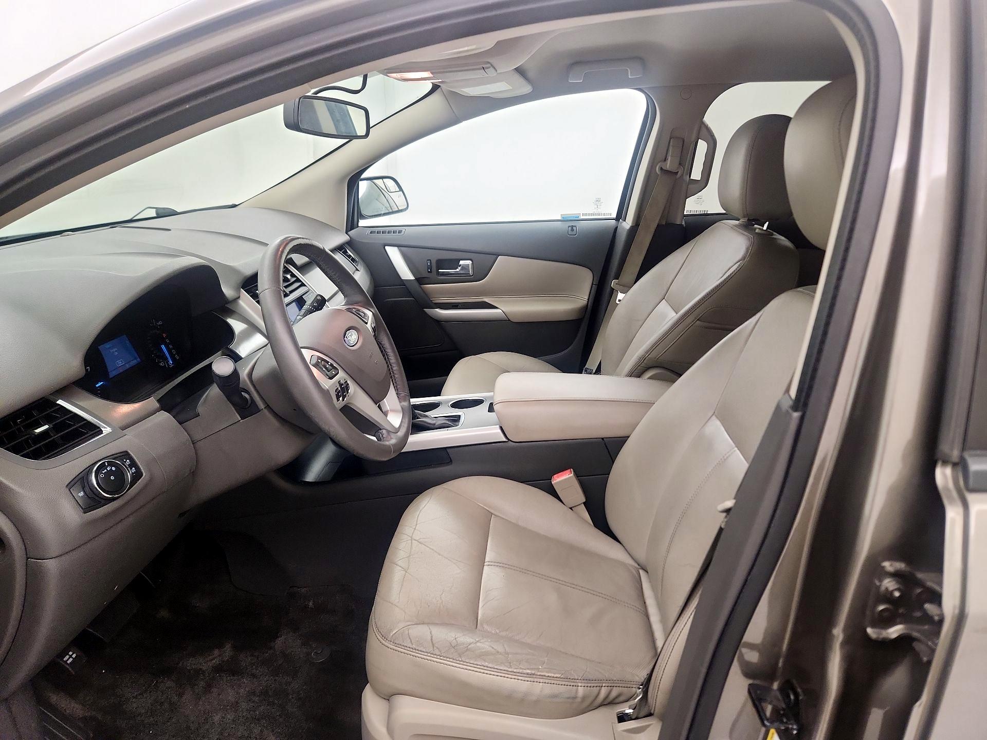 Thumbnail: 2014 Ford Edge - 11