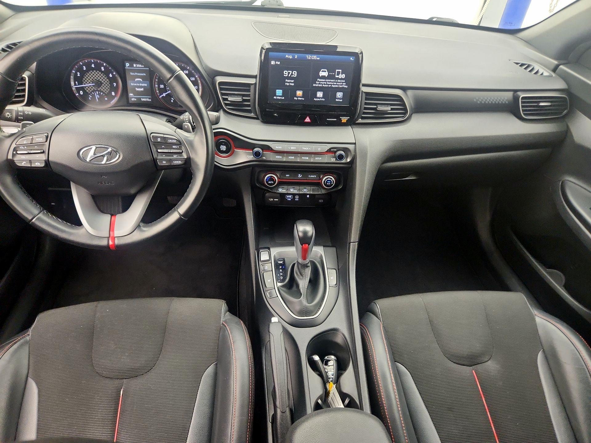 Thumbnail: 2019 Hyundai Veloster - 9