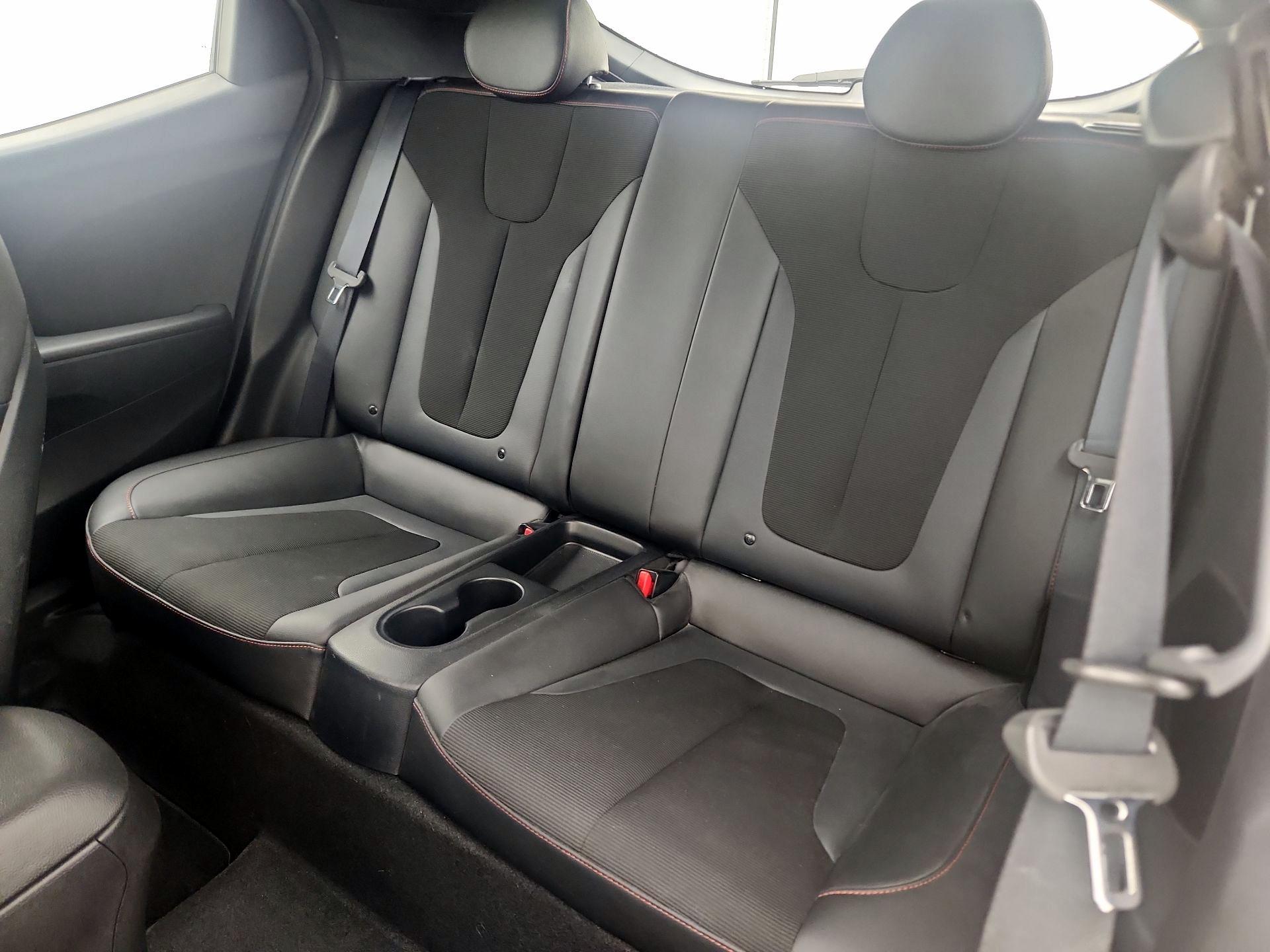 Thumbnail: 2019 Hyundai Veloster - 19