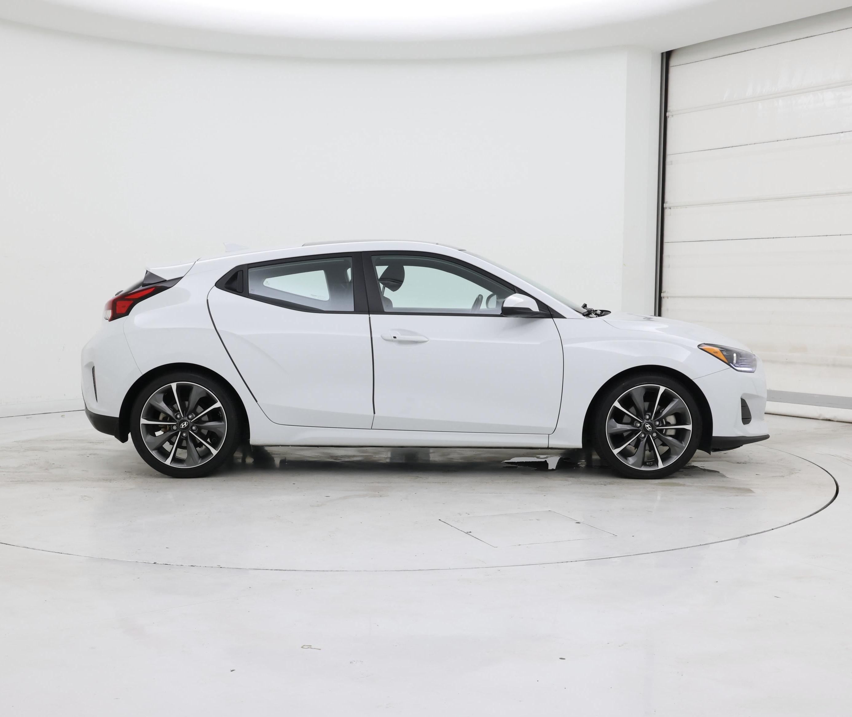 Thumbnail: 2019 Hyundai Veloster - 7