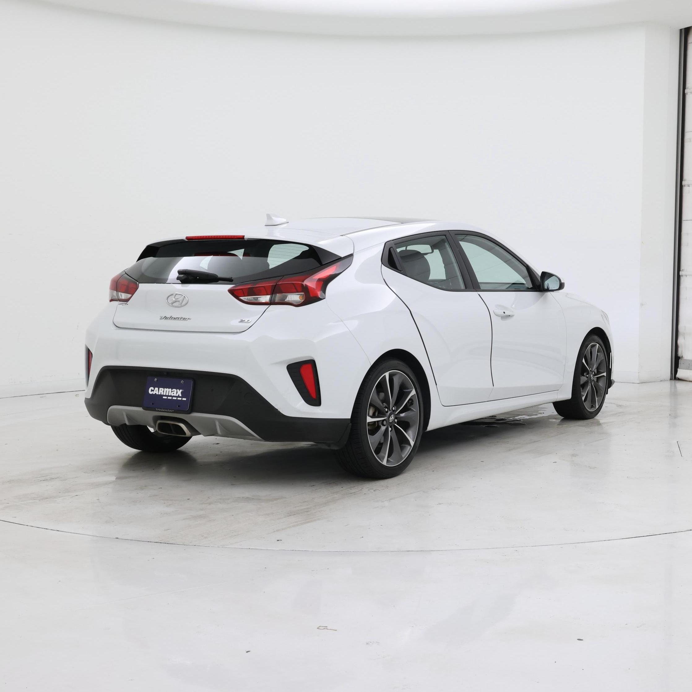 Thumbnail: 2019 Hyundai Veloster - 8