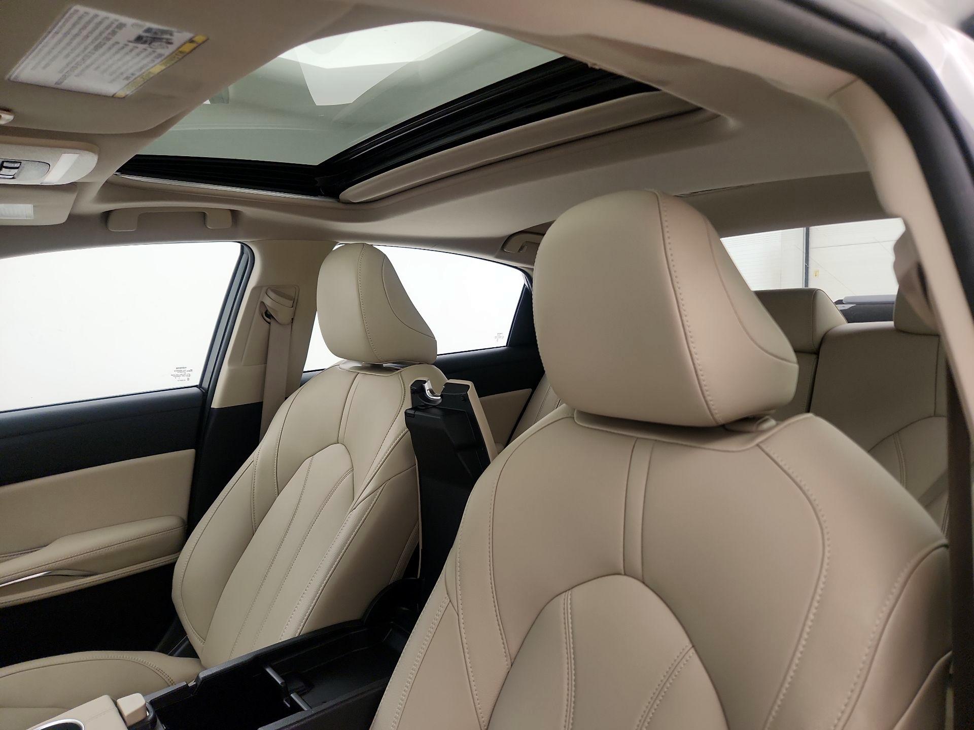 Thumbnail: 2021 Toyota Avalon - 19