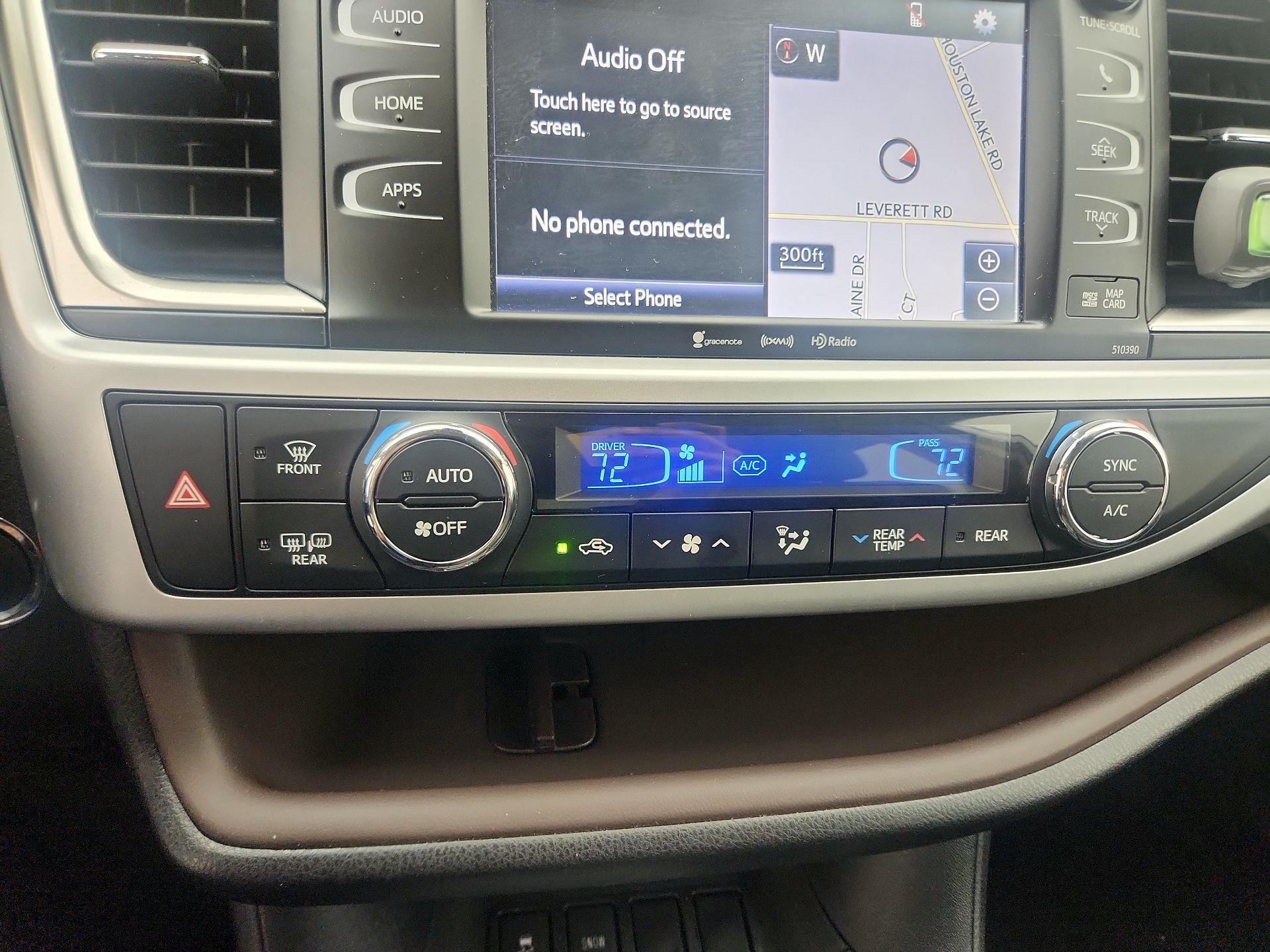 Thumbnail: 2019 Toyota Highlander - 16