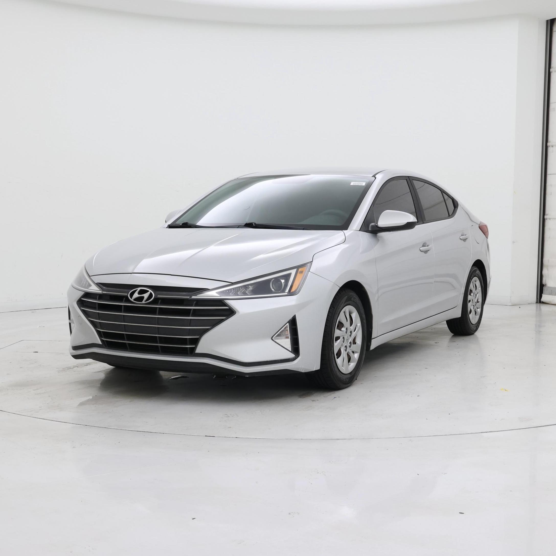 Thumbnail: 2019 Hyundai Elantra - 4