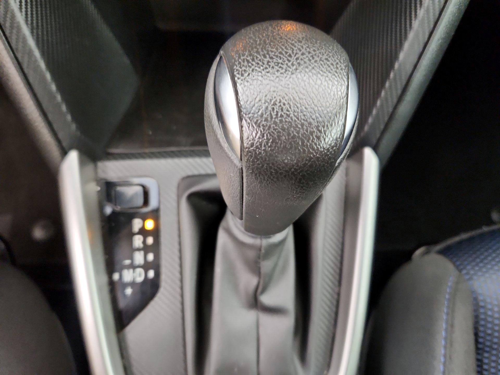 Thumbnail: 2019 Toyota Yaris - 17