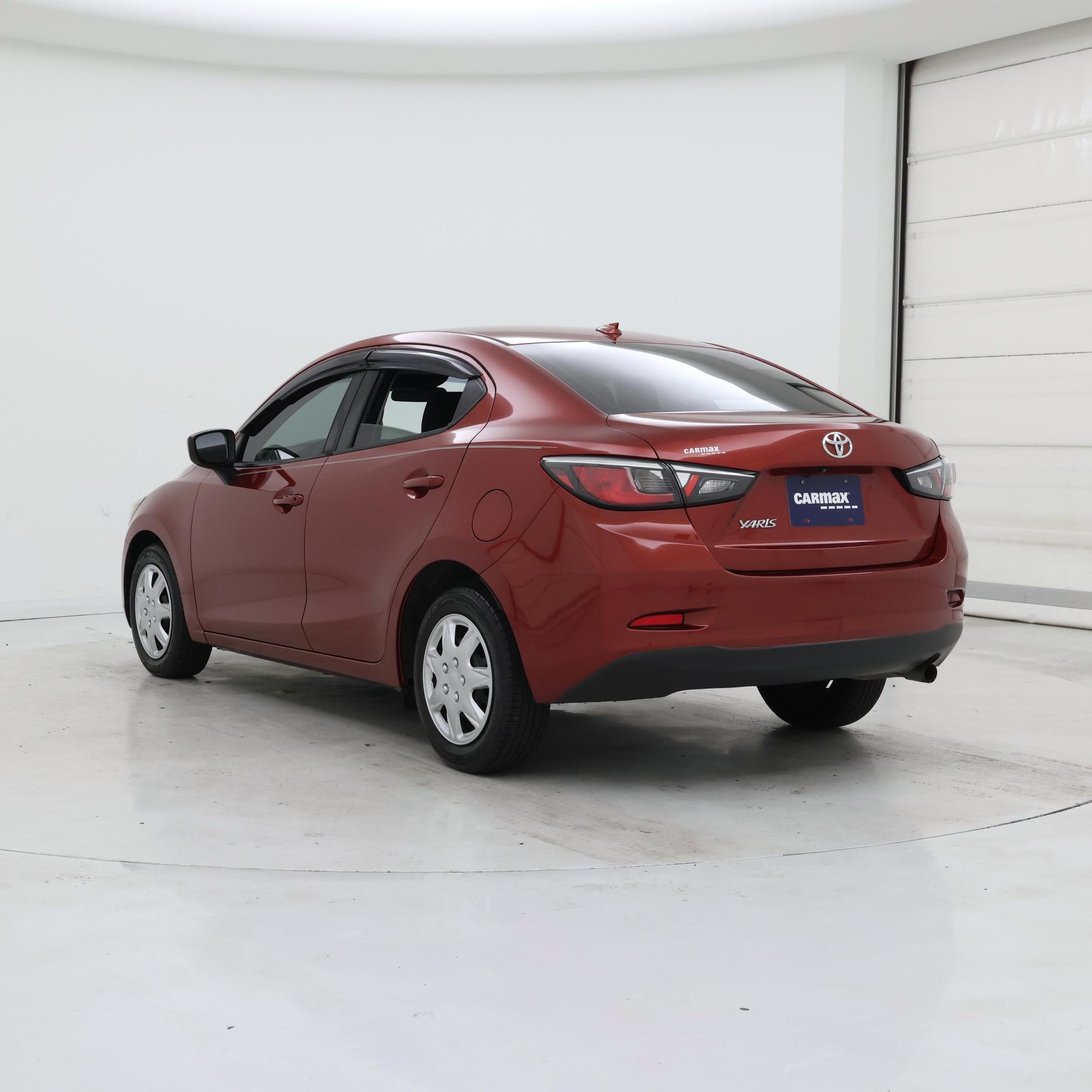 Thumbnail: 2019 Toyota Yaris - 2