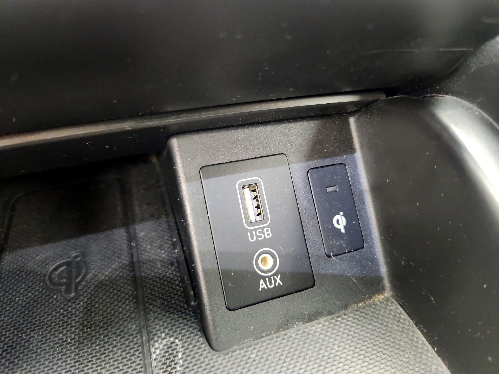 Thumbnail: 2019 Hyundai Kona - 19