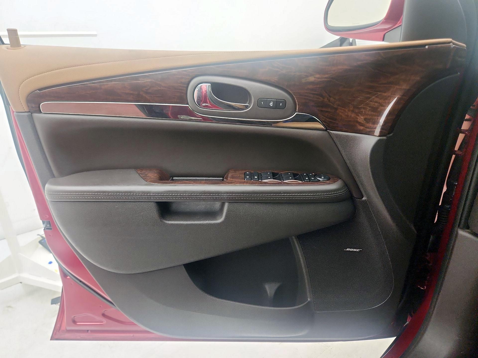 Thumbnail: 2014 Buick Enclave - 12