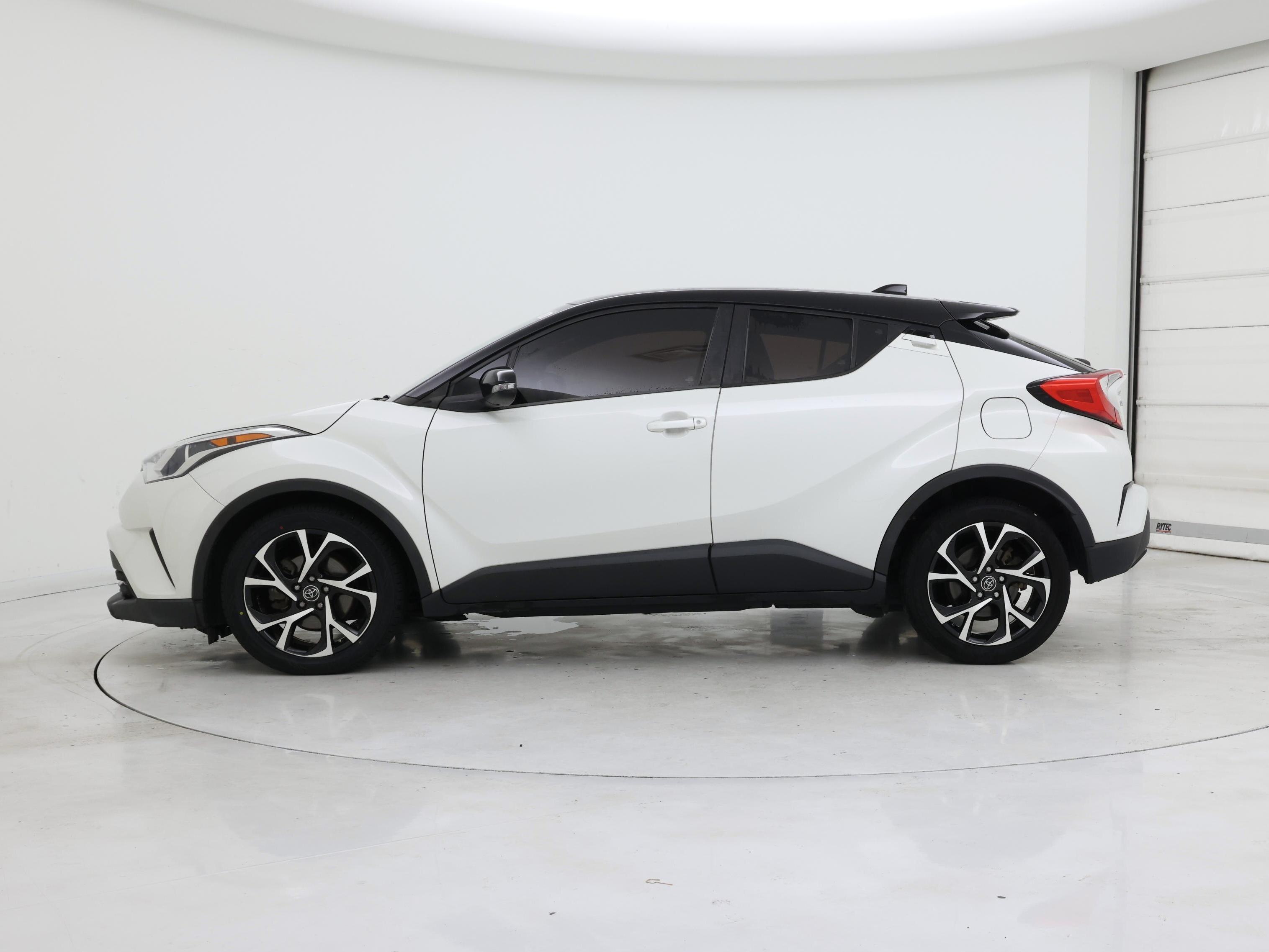 Thumbnail: 2019 Toyota C-HR - 3