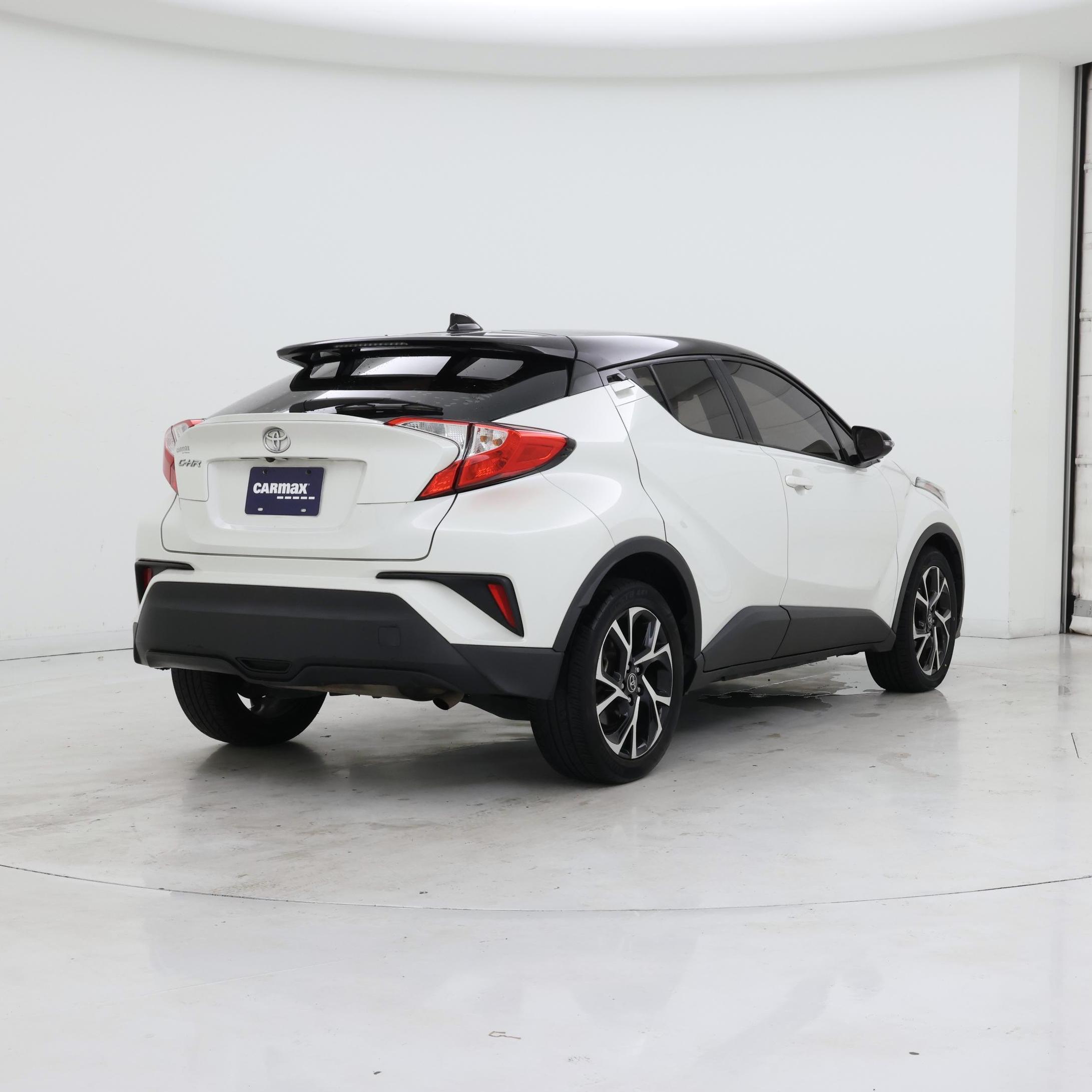 Thumbnail: 2019 Toyota C-HR - 8