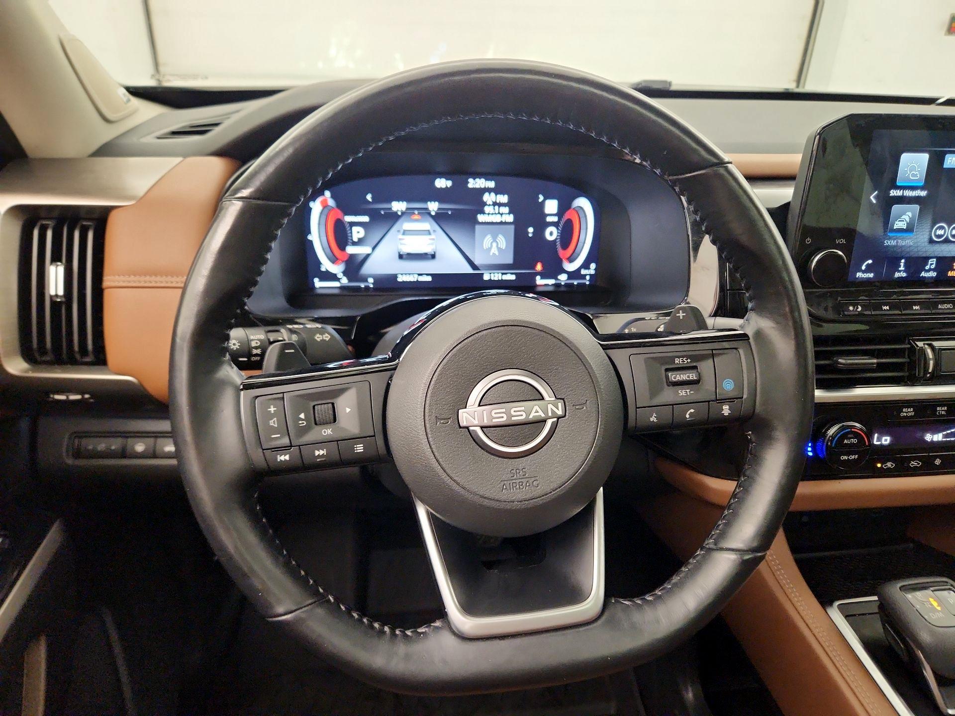 Thumbnail: 2023 Nissan Pathfinder - 10