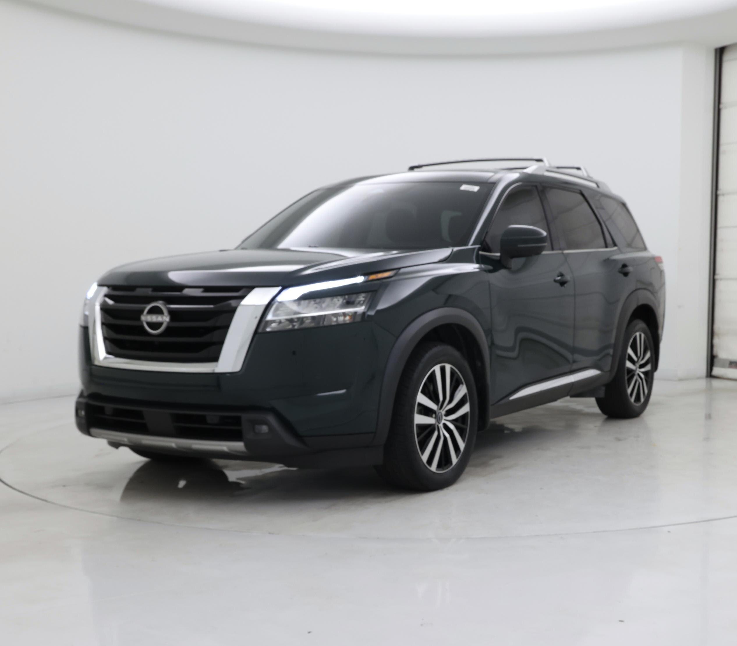 Thumbnail: 2023 Nissan Pathfinder - 4
