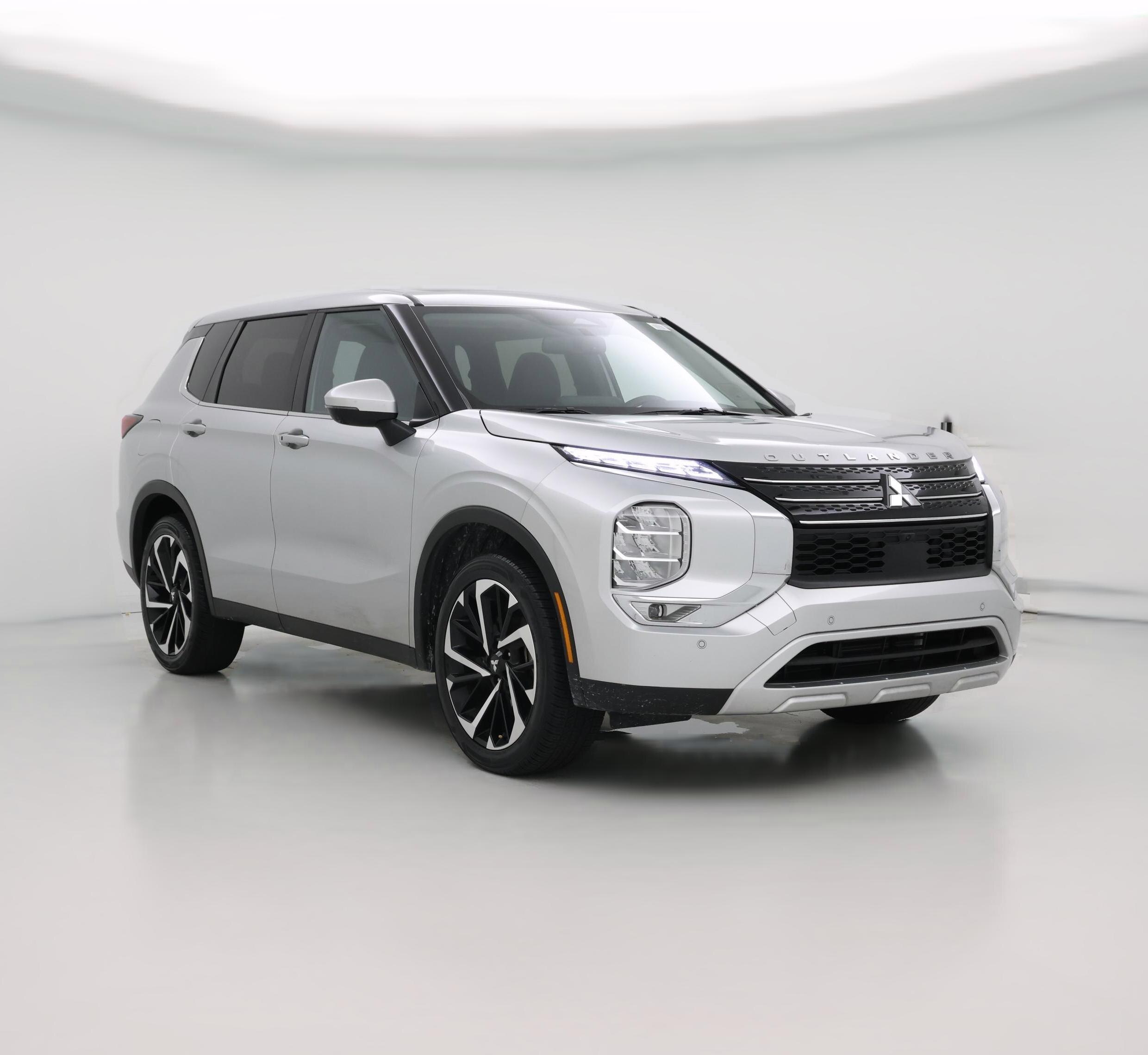 Thumbnail: 2024 Mitsubishi Outlander - 1