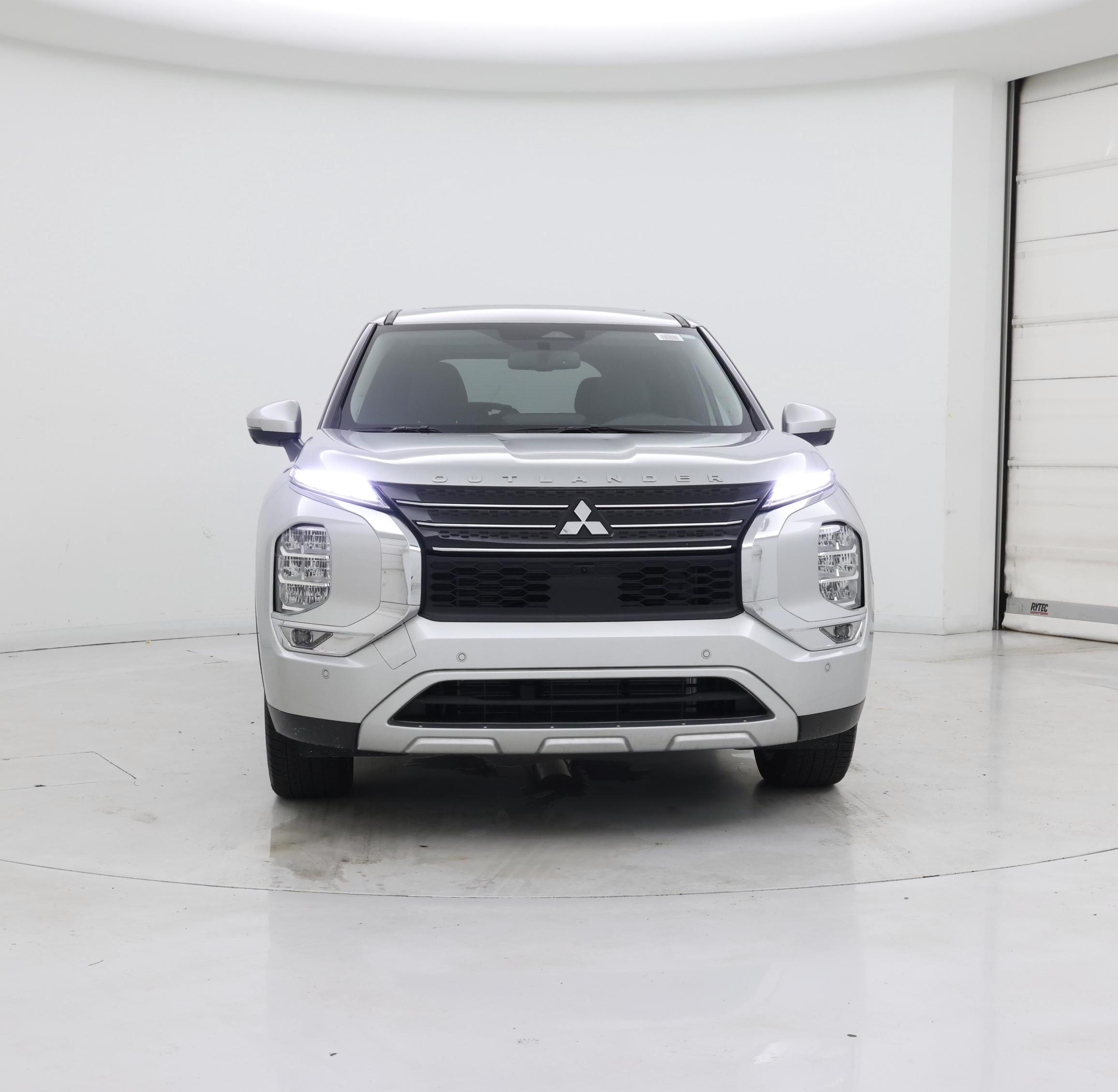 Thumbnail: 2024 Mitsubishi Outlander - 5