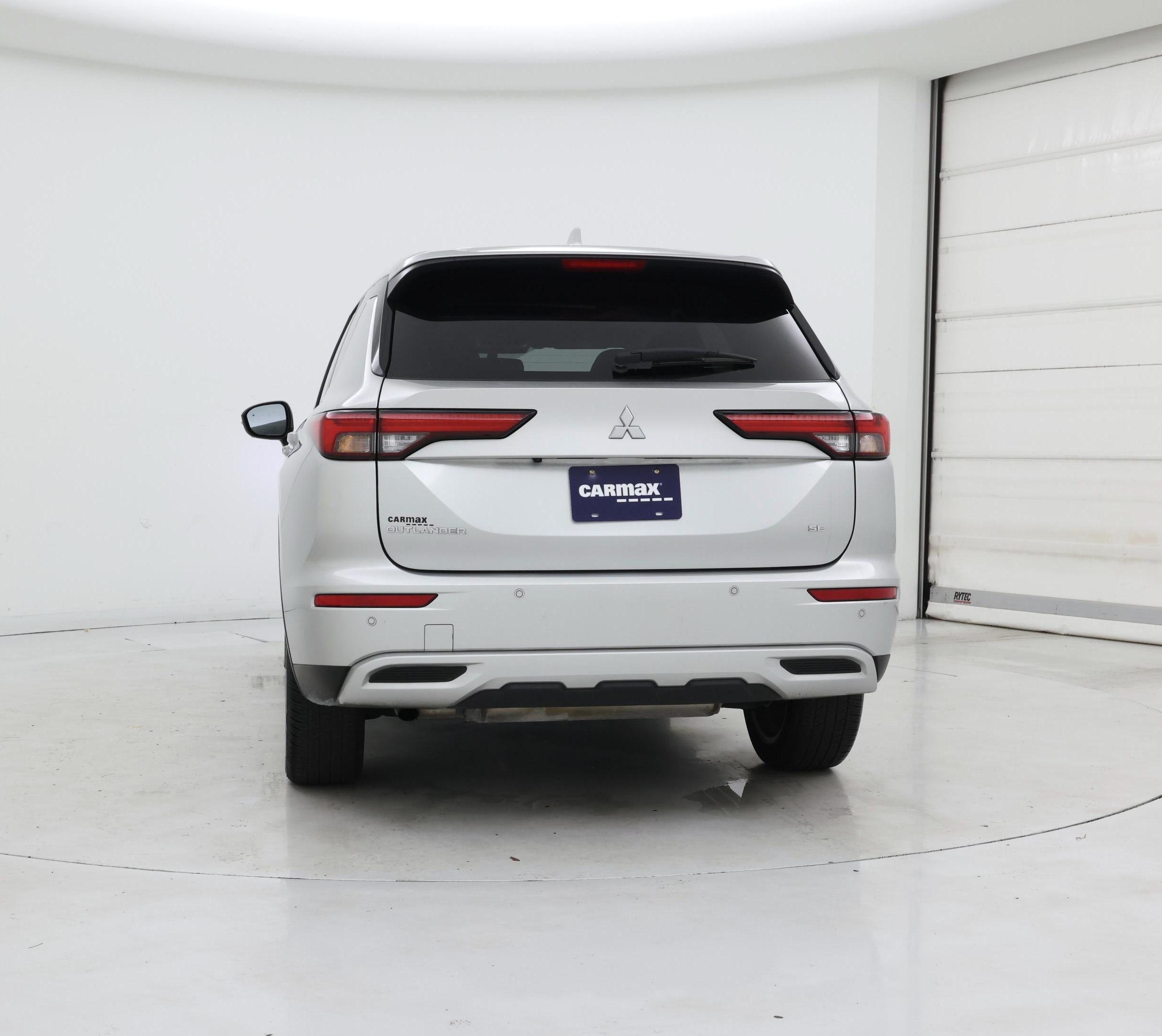 Thumbnail: 2024 Mitsubishi Outlander - 6