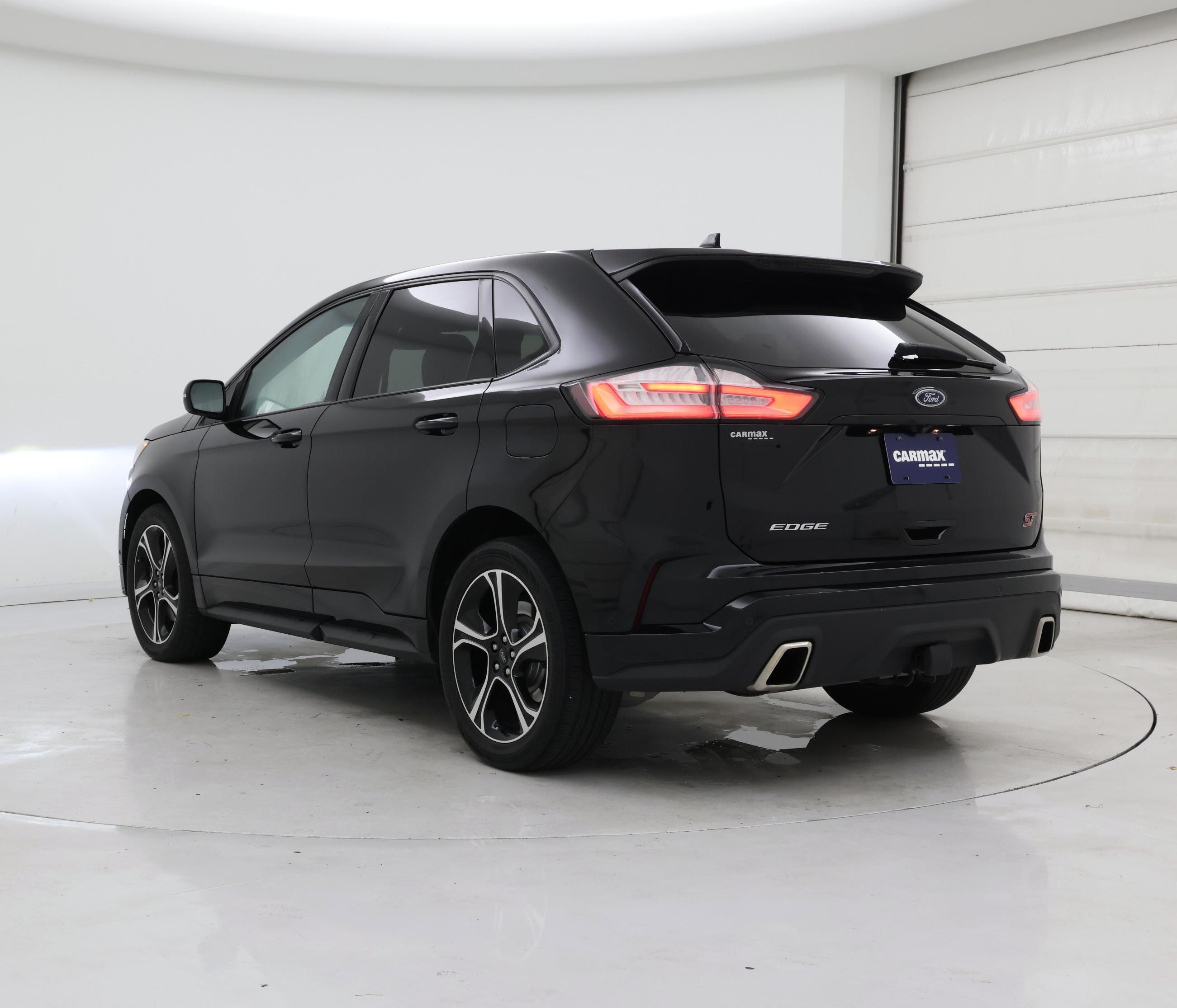 Thumbnail: 2019 Ford Edge - 2