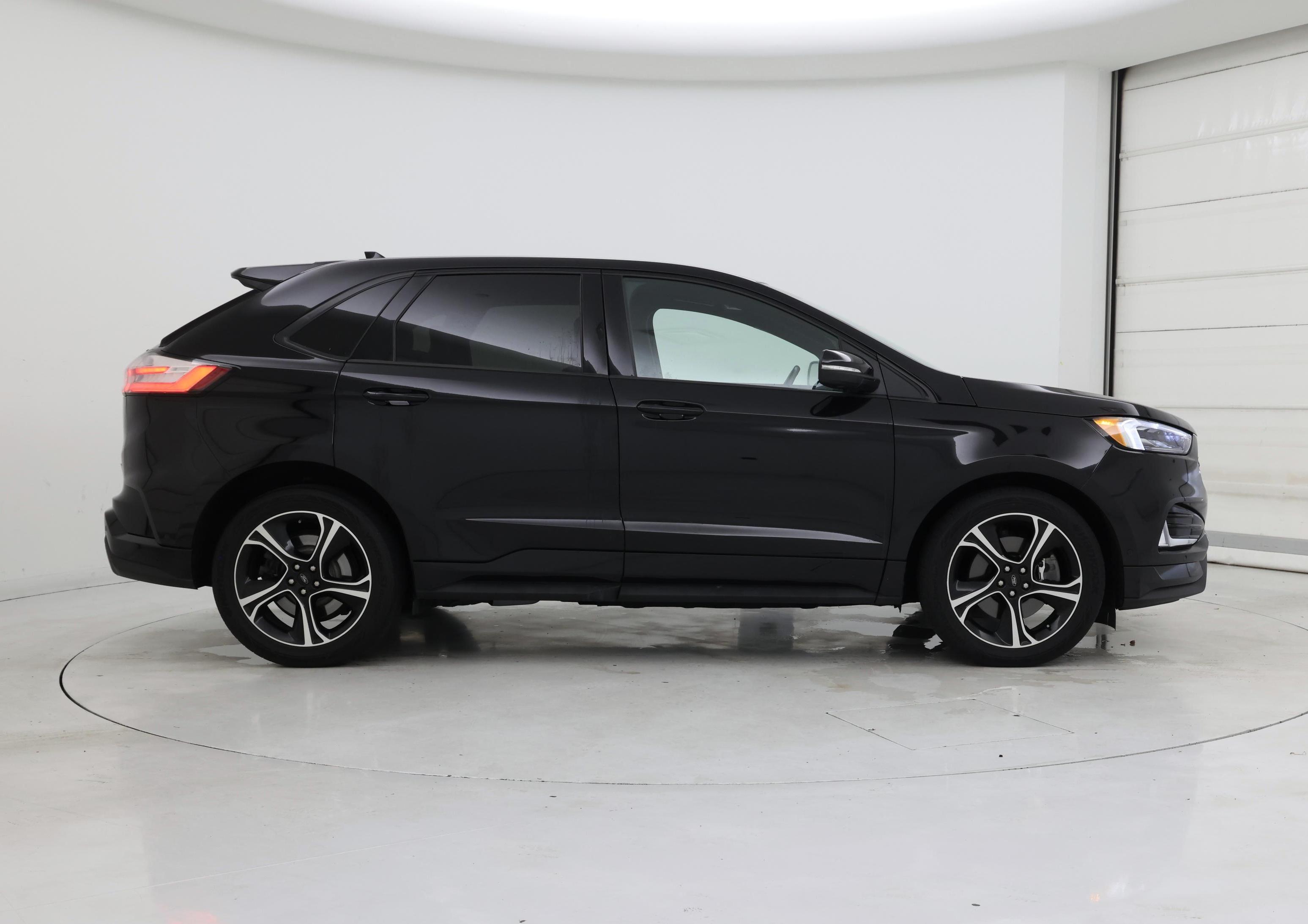 Thumbnail: 2019 Ford Edge - 7