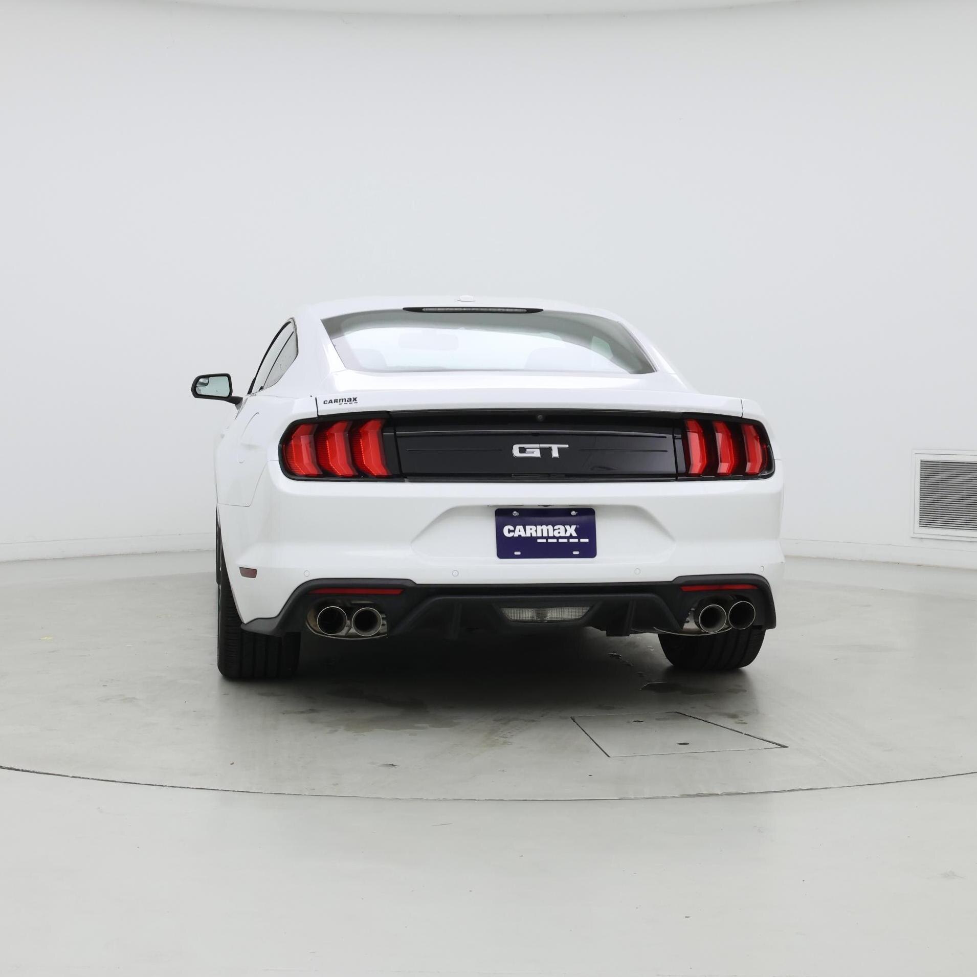 Thumbnail: 2018 Ford Mustang - 6