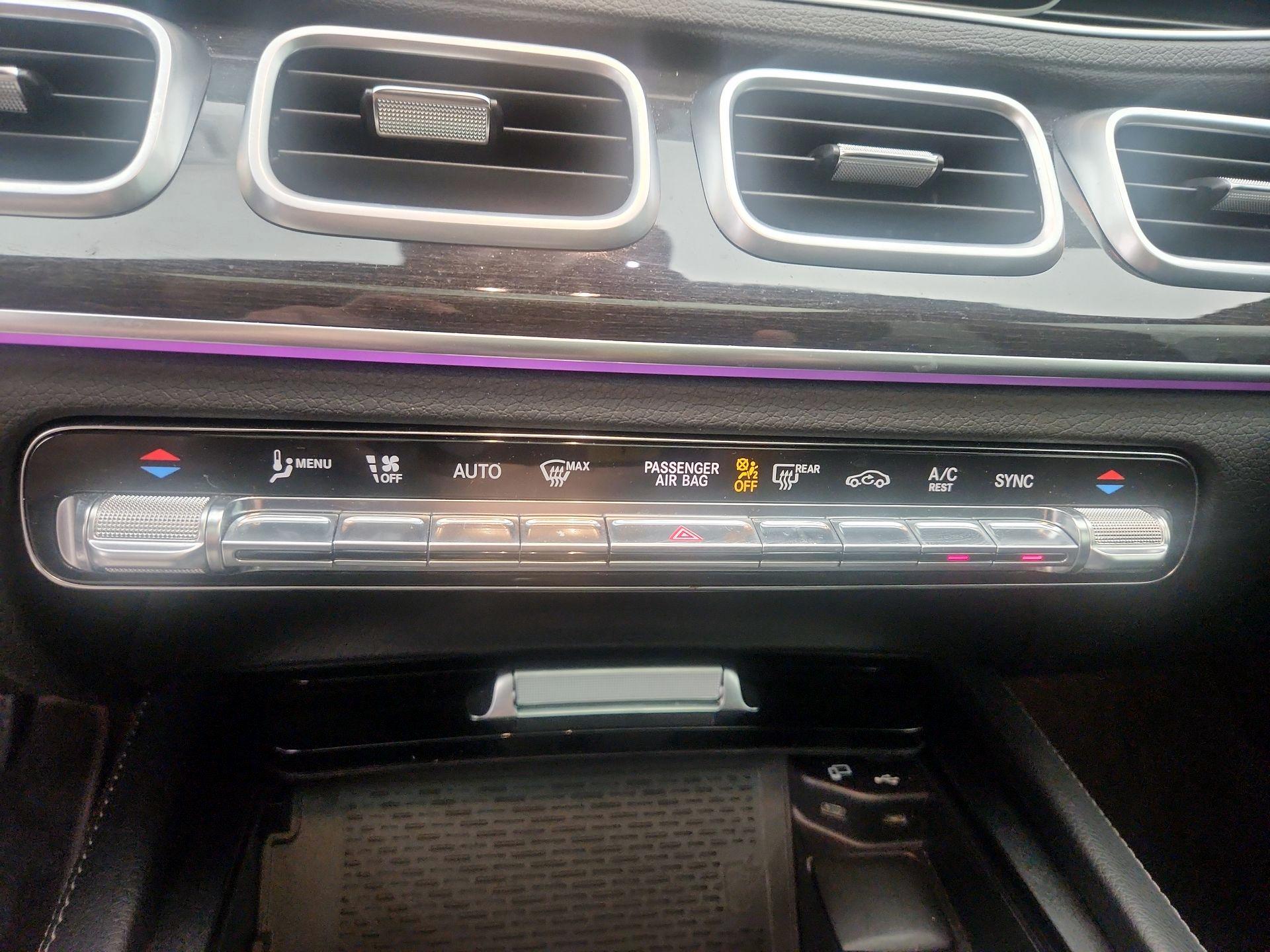 Thumbnail: 2020 Mercedes-Benz GLE - 17